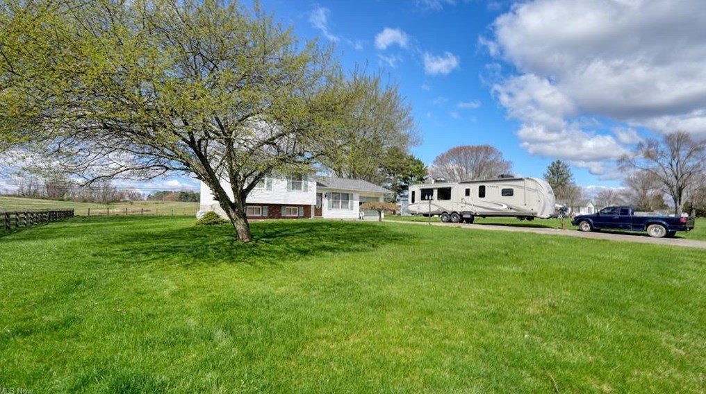 245 Airport Rd, Zanesville, OH 43701