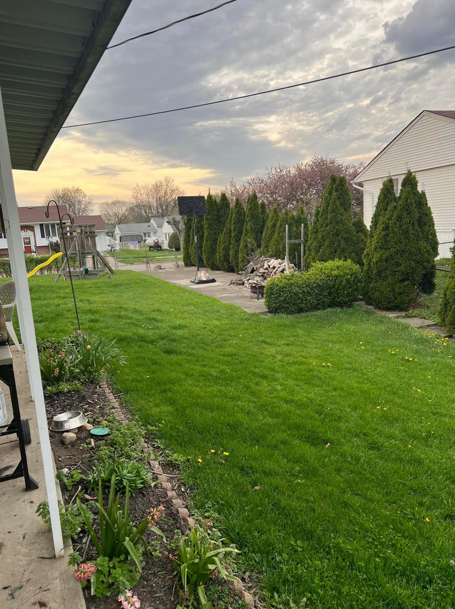 2065 Turner Dr, Lancaster OH 43130-2279 exterior