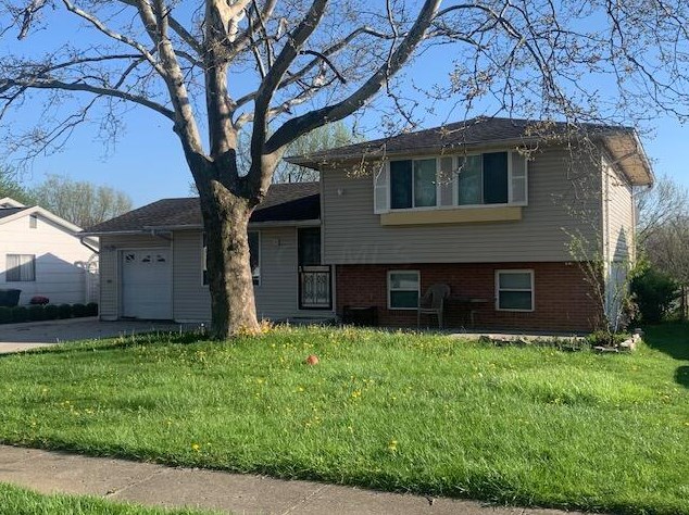 3073 Hill Grove Ave, Columbus, OH 43223