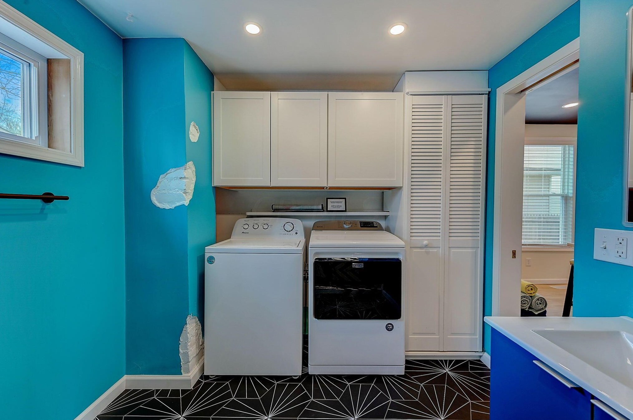 606 Stewart Ave, Columbus OH  43206-2884 exterior