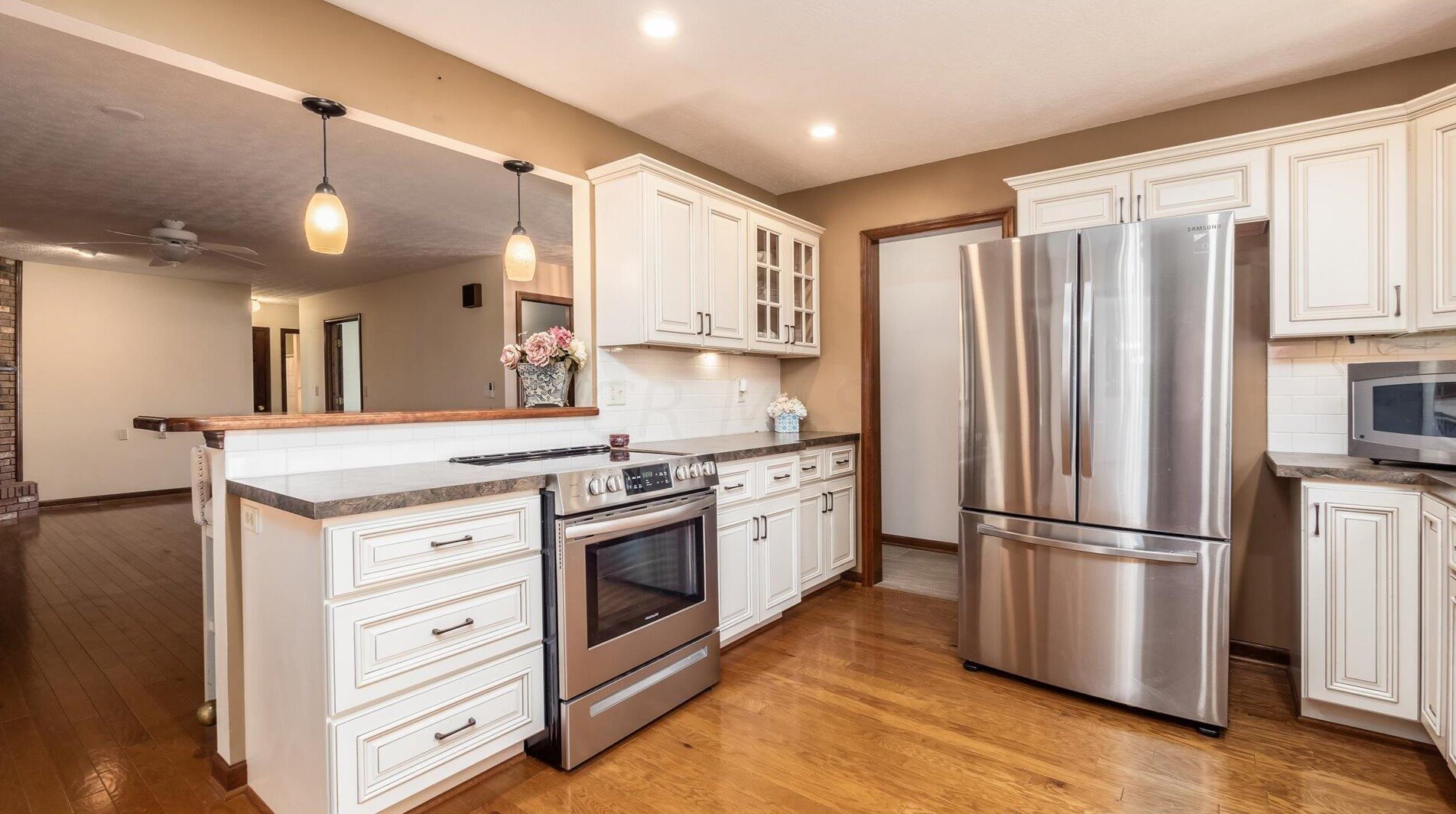 1580 Parkland Dr, Lancaster OH  43130-9790 exterior