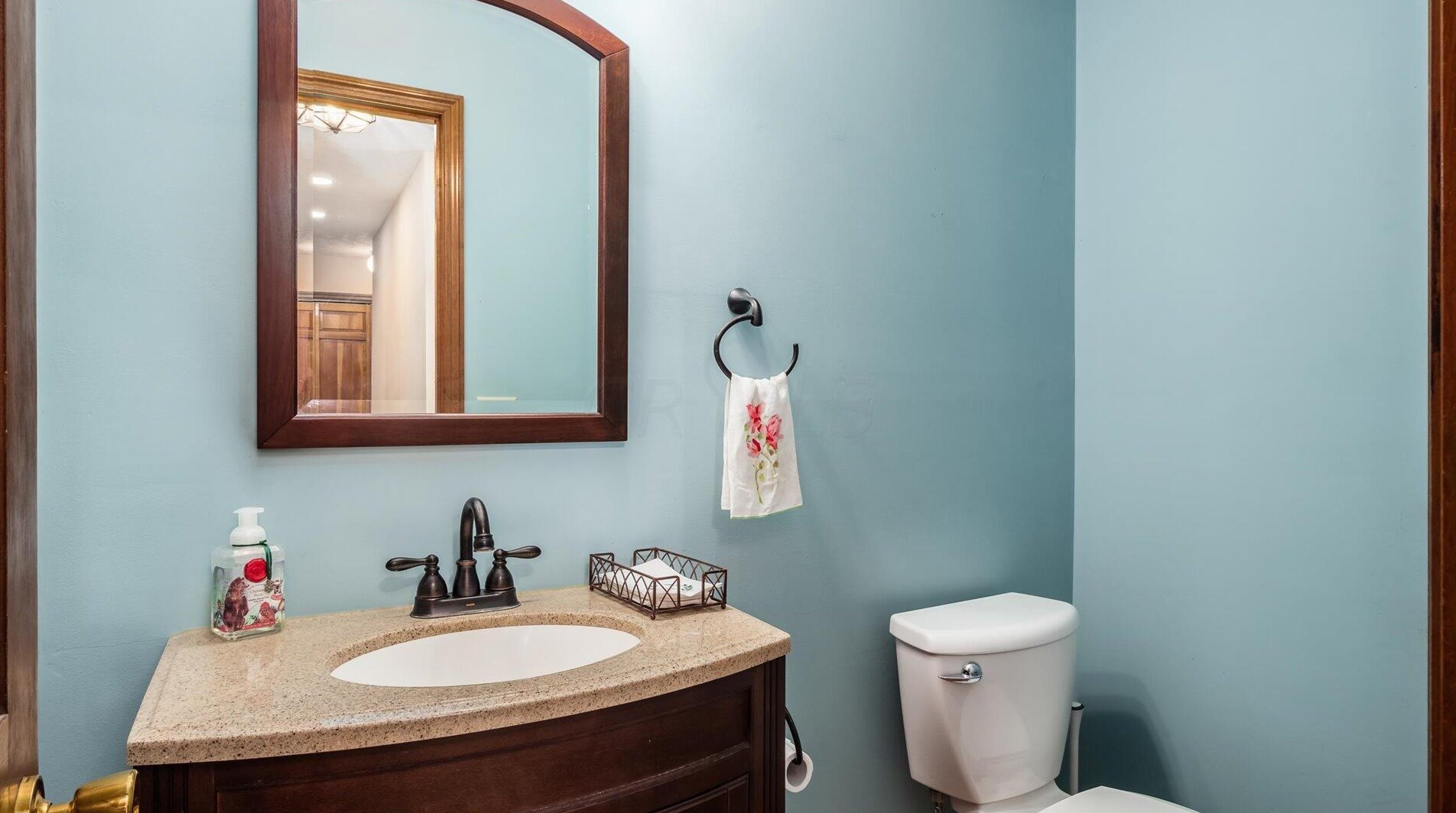 1580 Parkland Dr, Lancaster OH  43130-9790 exterior