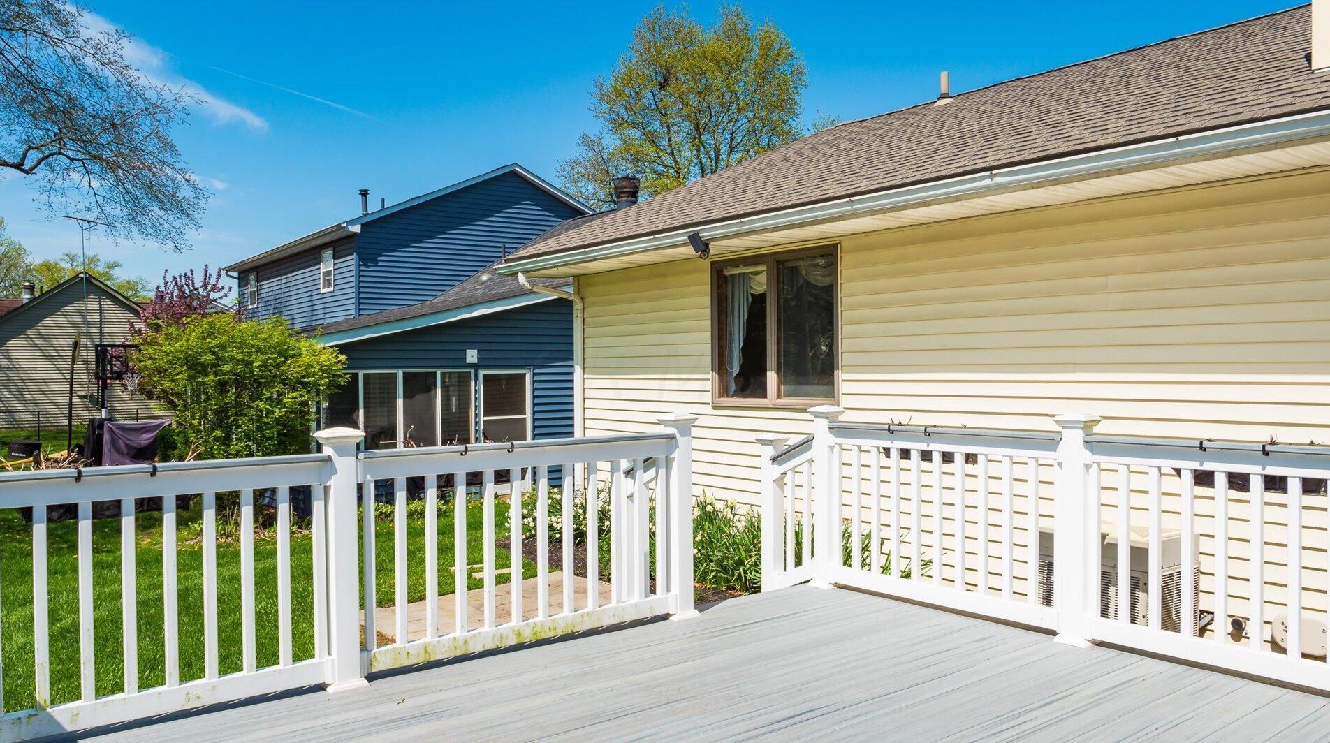 1580 Parkland Dr, Lancaster OH  43130-9790 exterior