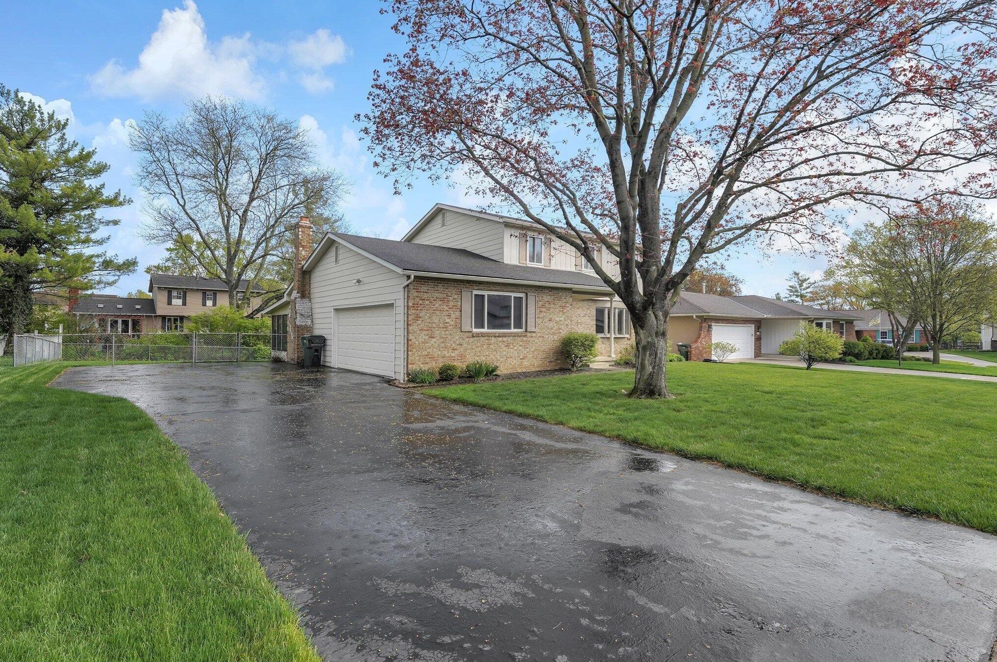 1144 Cloverknoll Ct, Columbus, OH 43235-4008