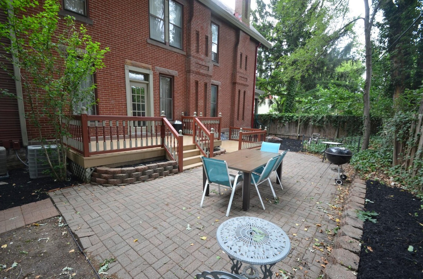 299 5th Ave, Columbus OH 43201-2818 exterior