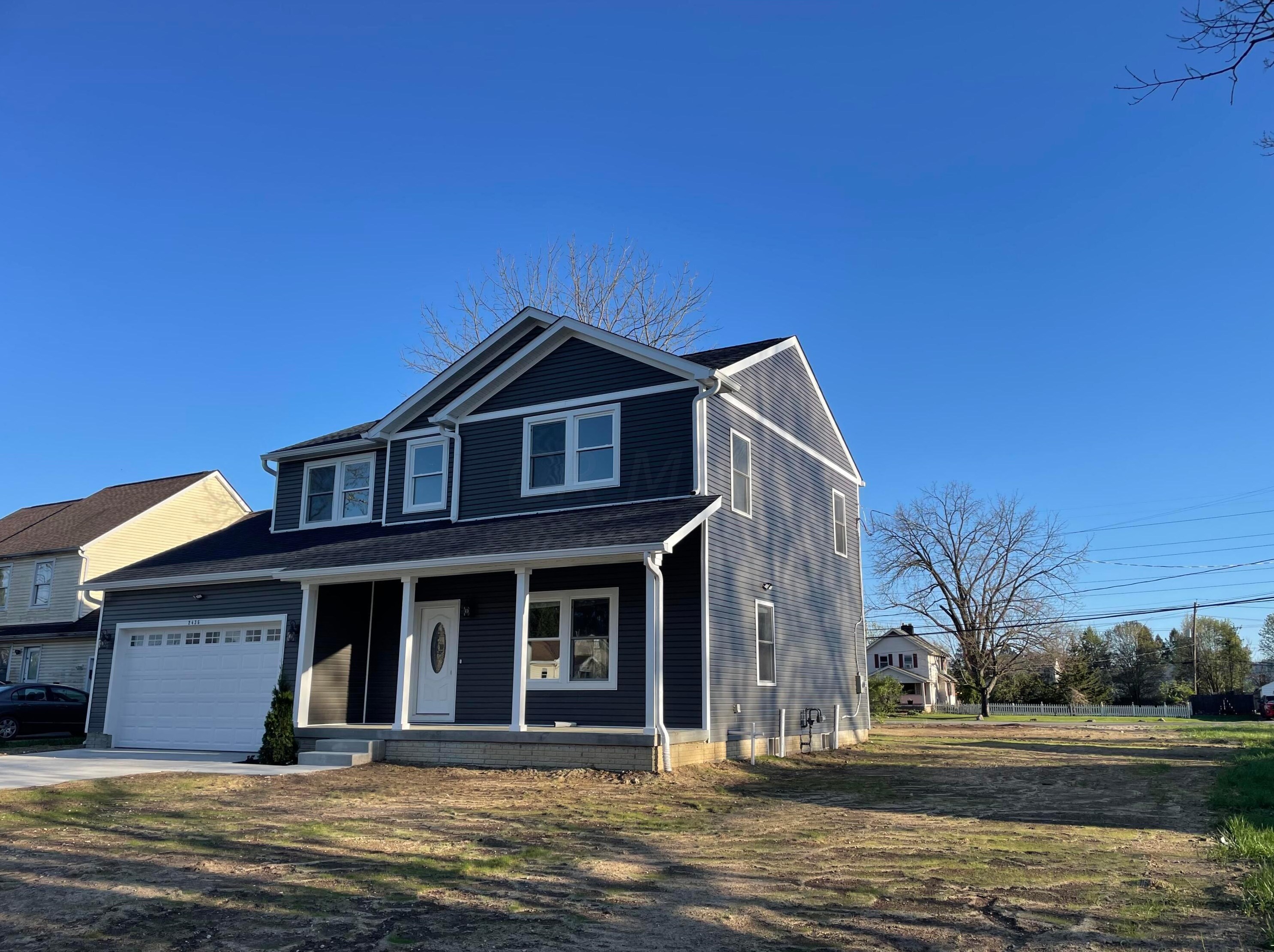 2435 Strimple Ave, Columbus OH 43229-4761 exterior