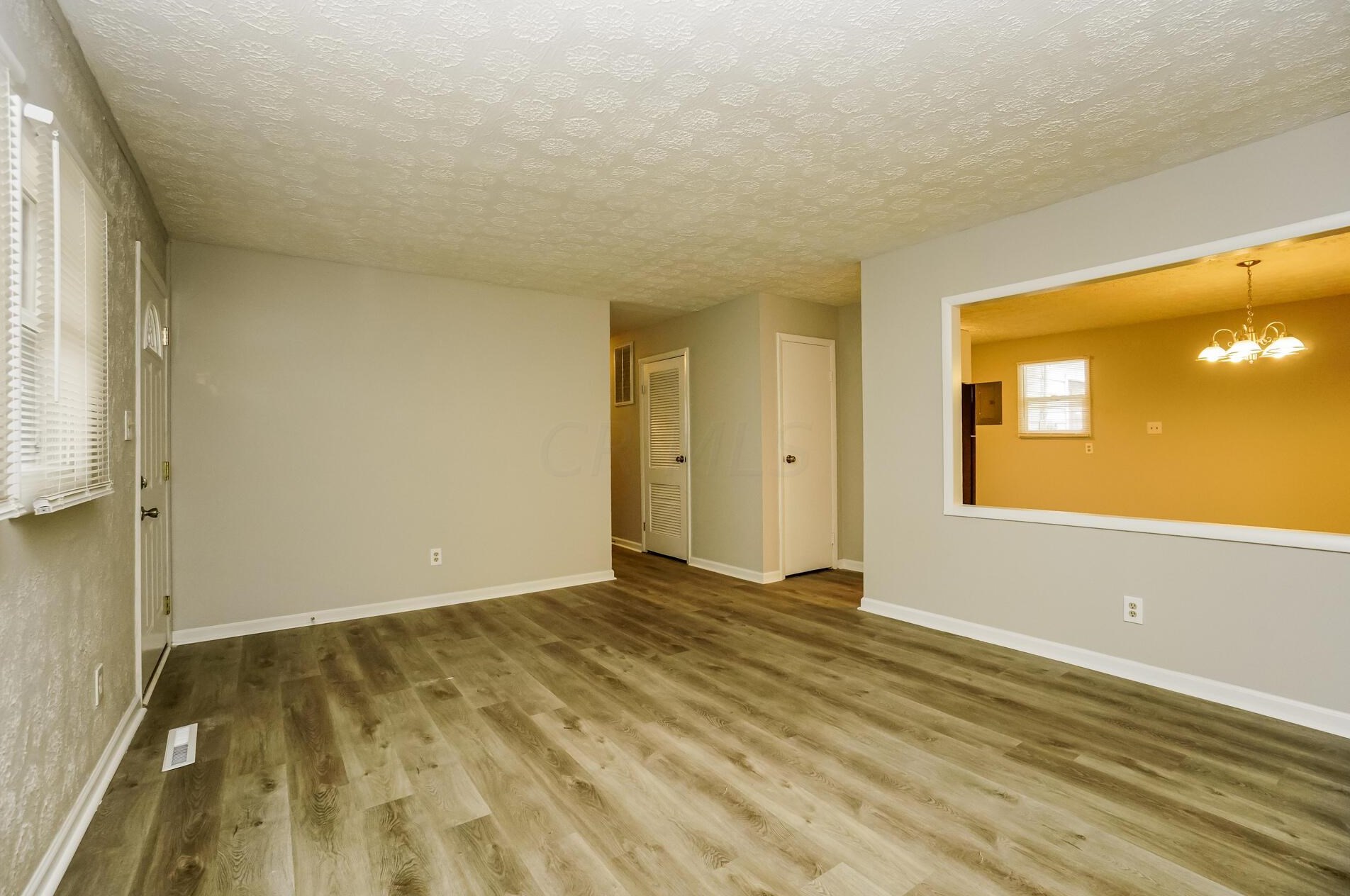 4253 Ellery Dr, Columbus OH  43227-3648 exterior