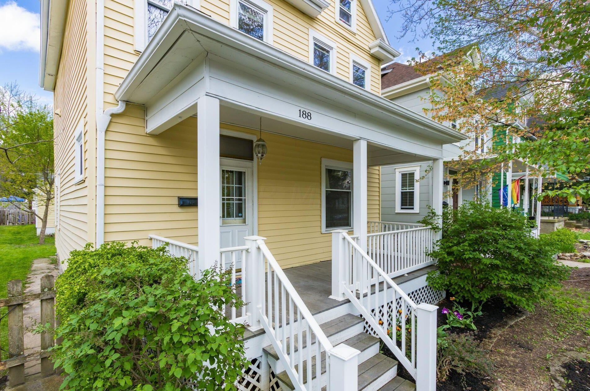 188 Maynard Ave, Columbus OH  43202-3057 exterior