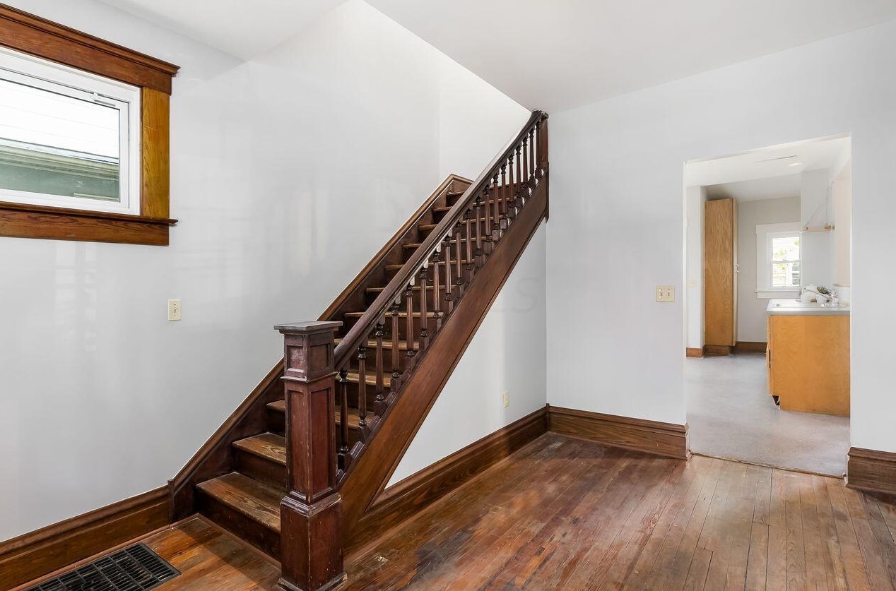 188 Maynard Ave, Columbus OH  43202-3057 exterior