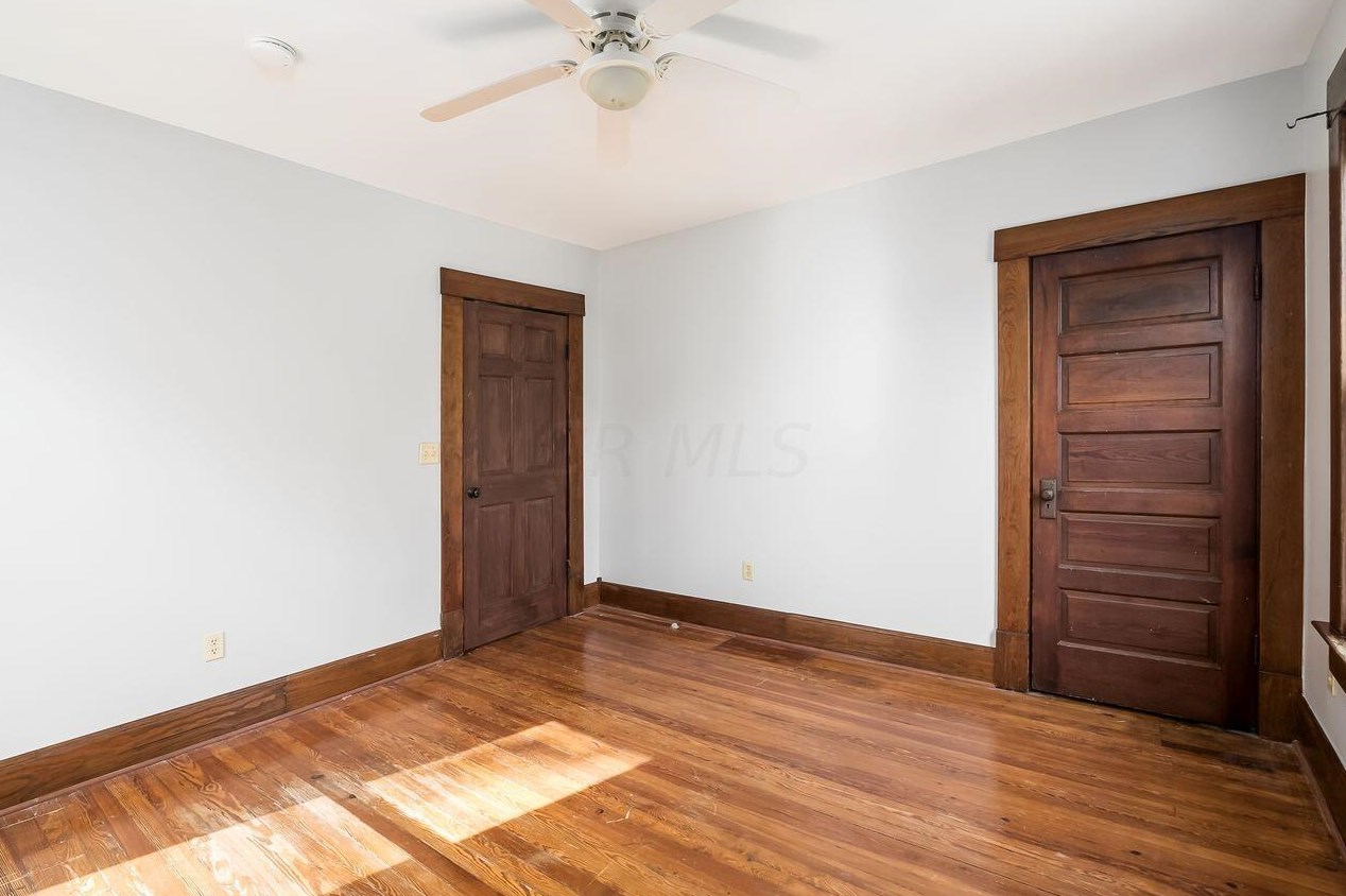 188 Maynard Ave, Columbus OH  43202-3057 exterior