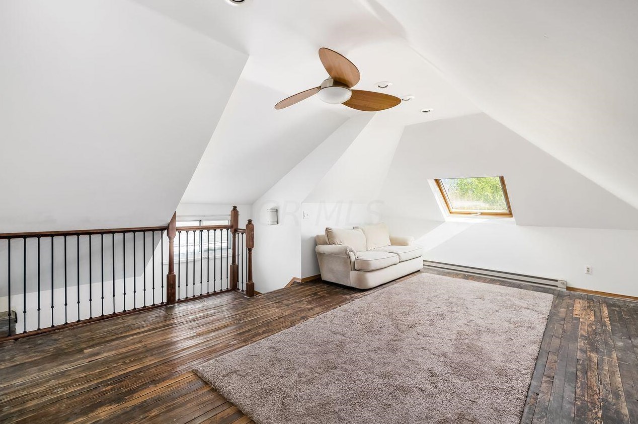 188 Maynard Ave, Columbus OH  43202-3057 exterior