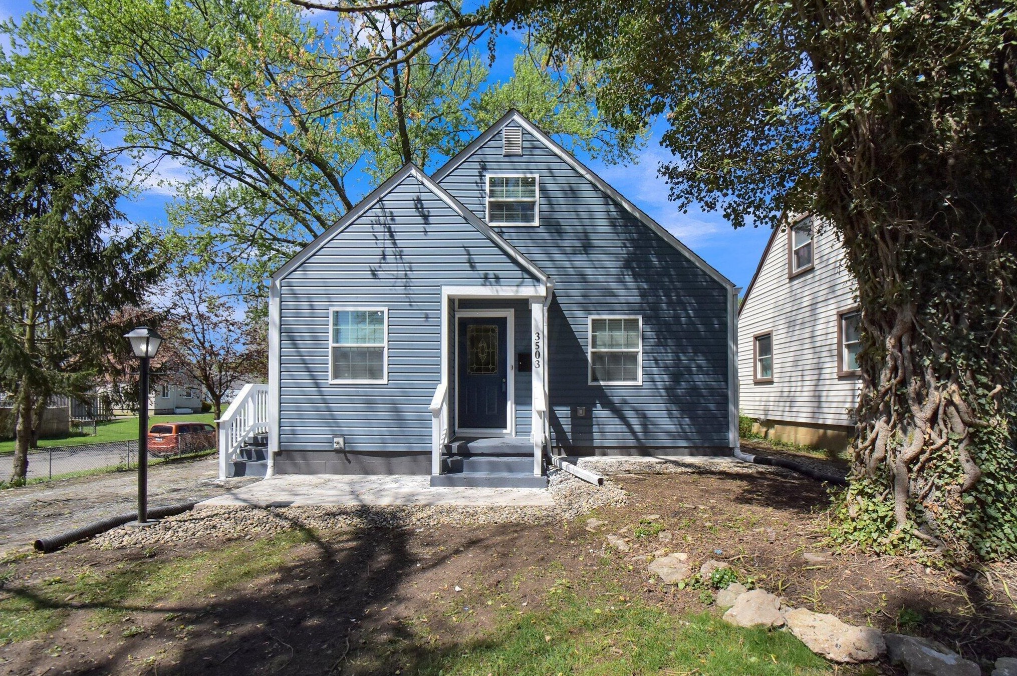 3503 Norwood St, Columbus OH  43224-3423 exterior