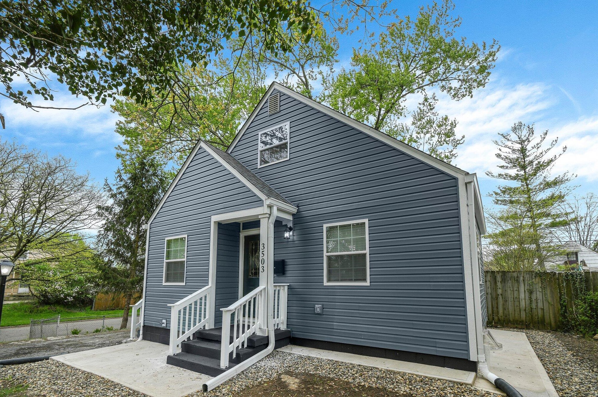 3503 Norwood St, Columbus OH  43224-3423 exterior