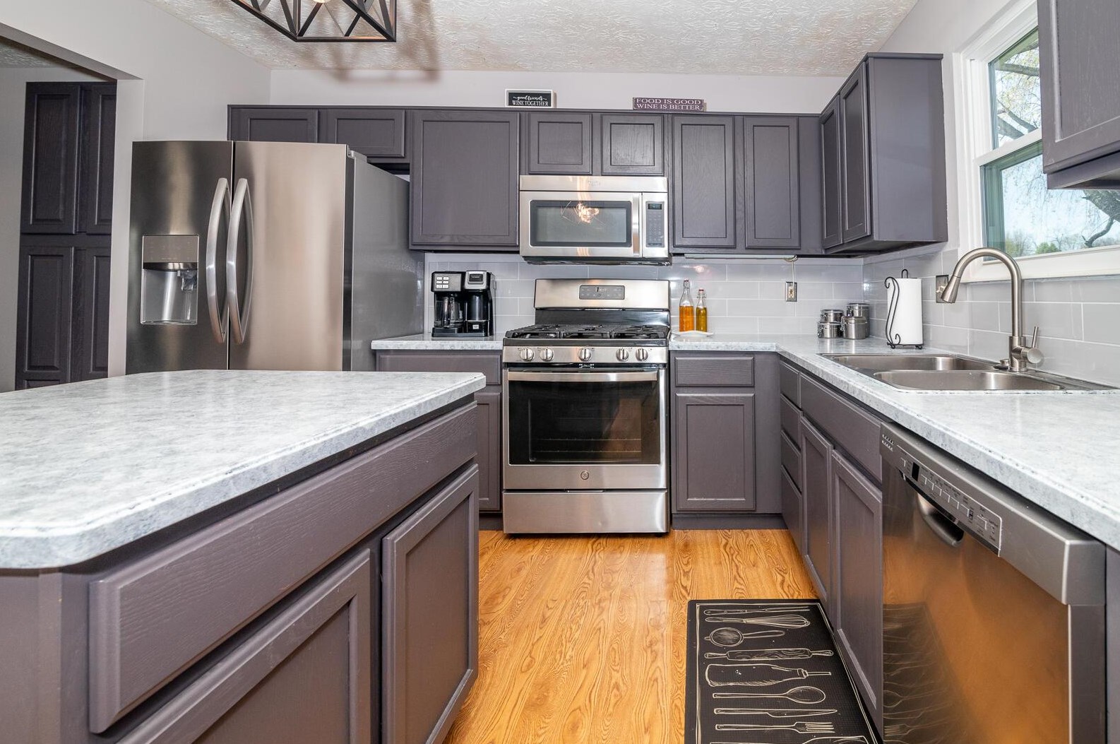 7576 Blacklick Ridge Blvd, Blacklick OH  43004-9144 exterior