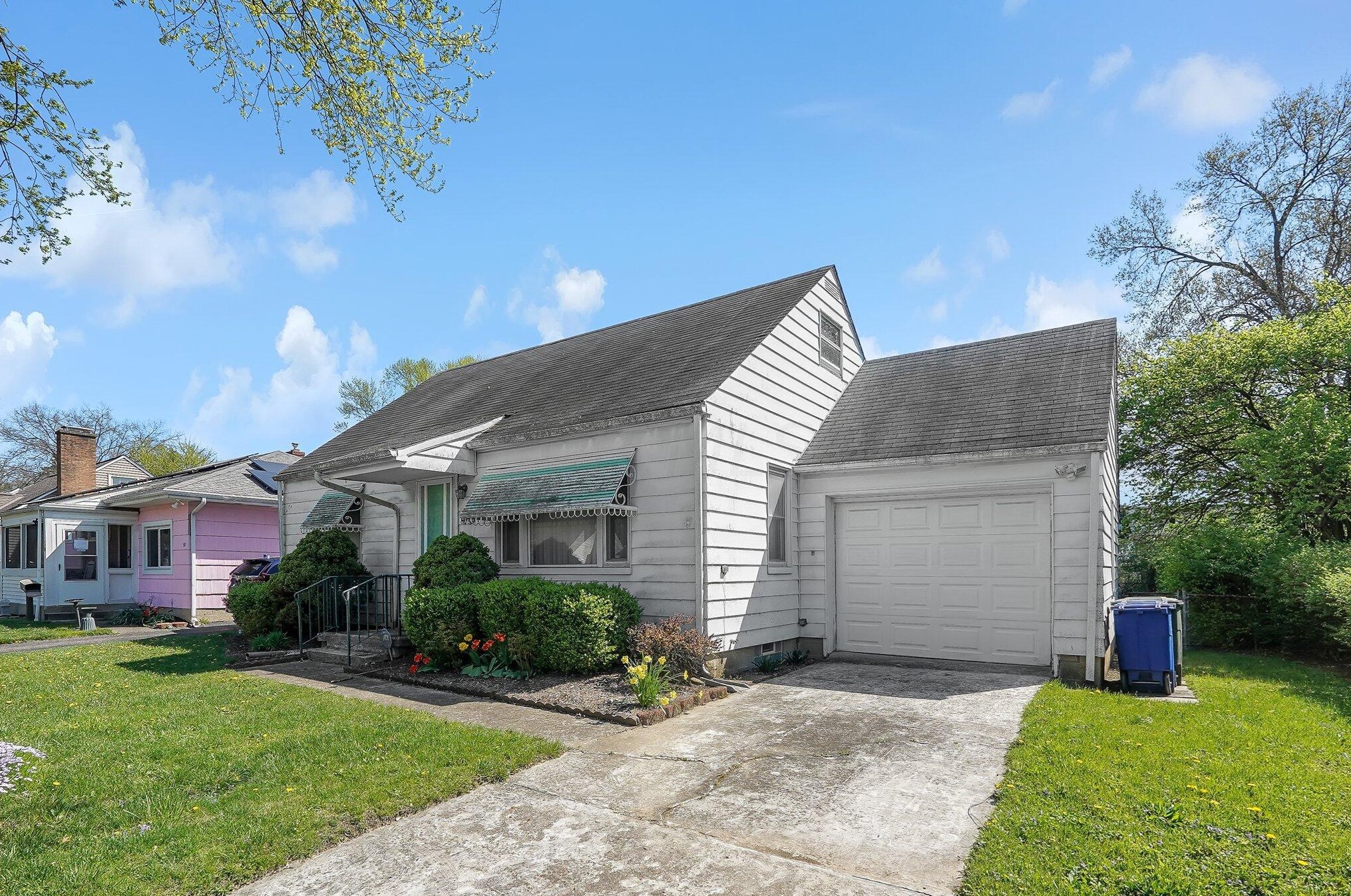 40 Chesterfield Rd, Columbus, OH 43209-1509