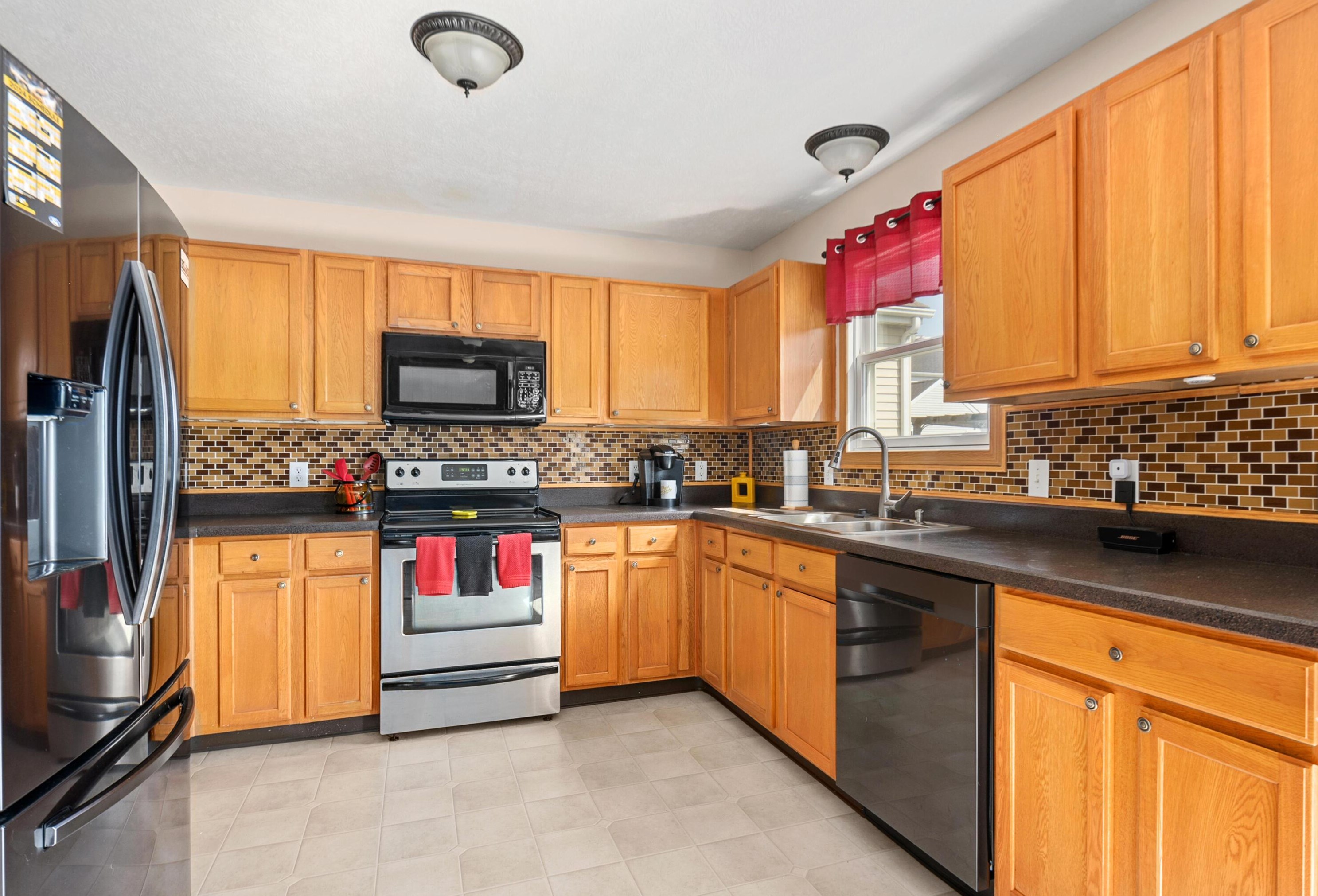 8741 Brenstuhl Park Dr, Blacklick OH  43004-7058 exterior