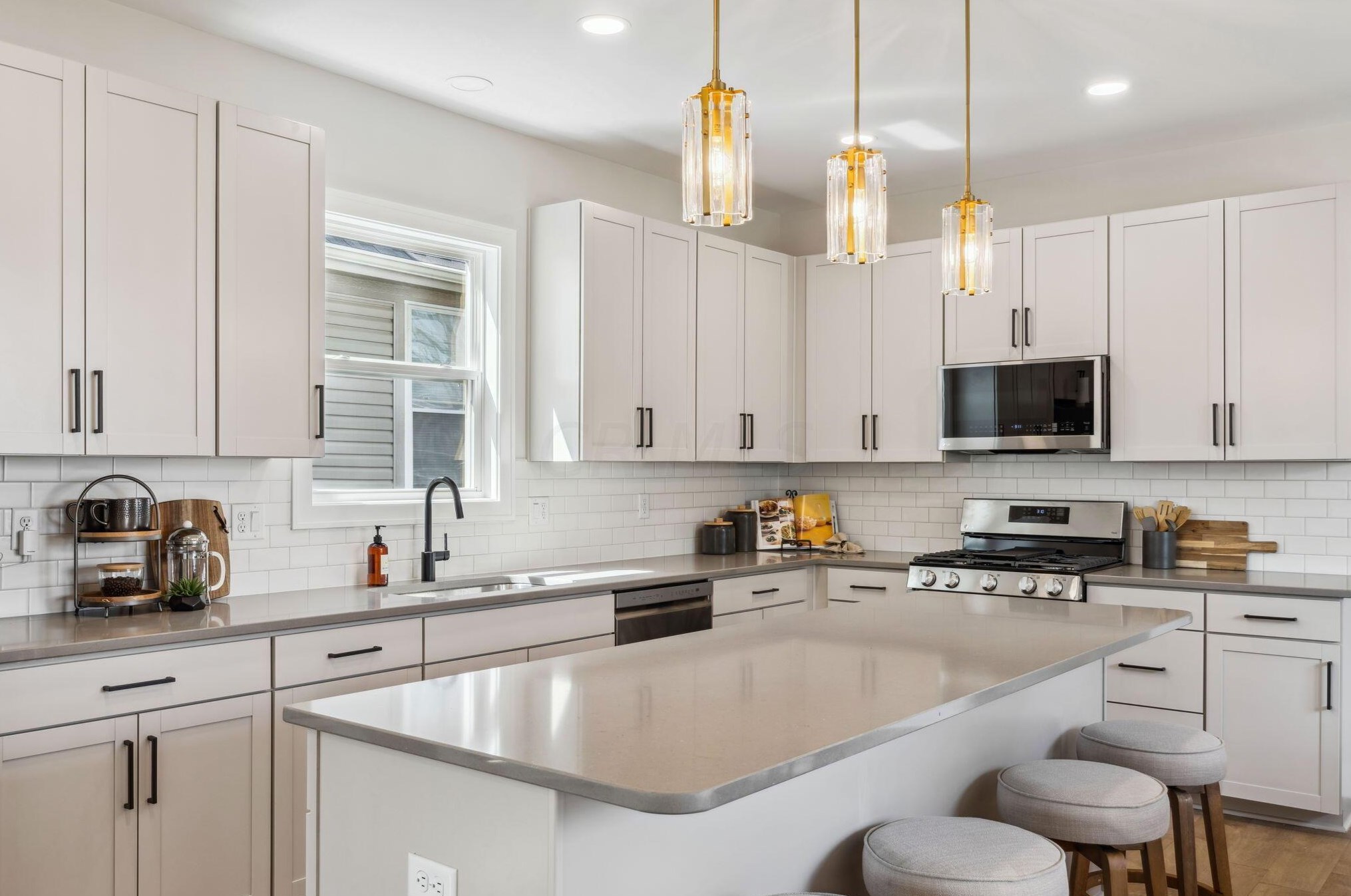 1100 Sycamore St, Columbus OH 43206-4411 exterior