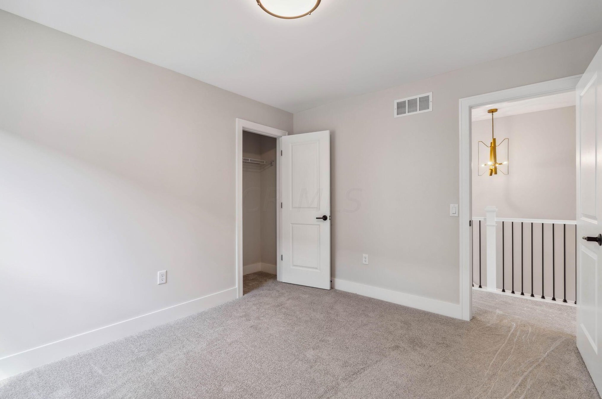 1100 Sycamore St, Columbus OH 43206-4411 exterior