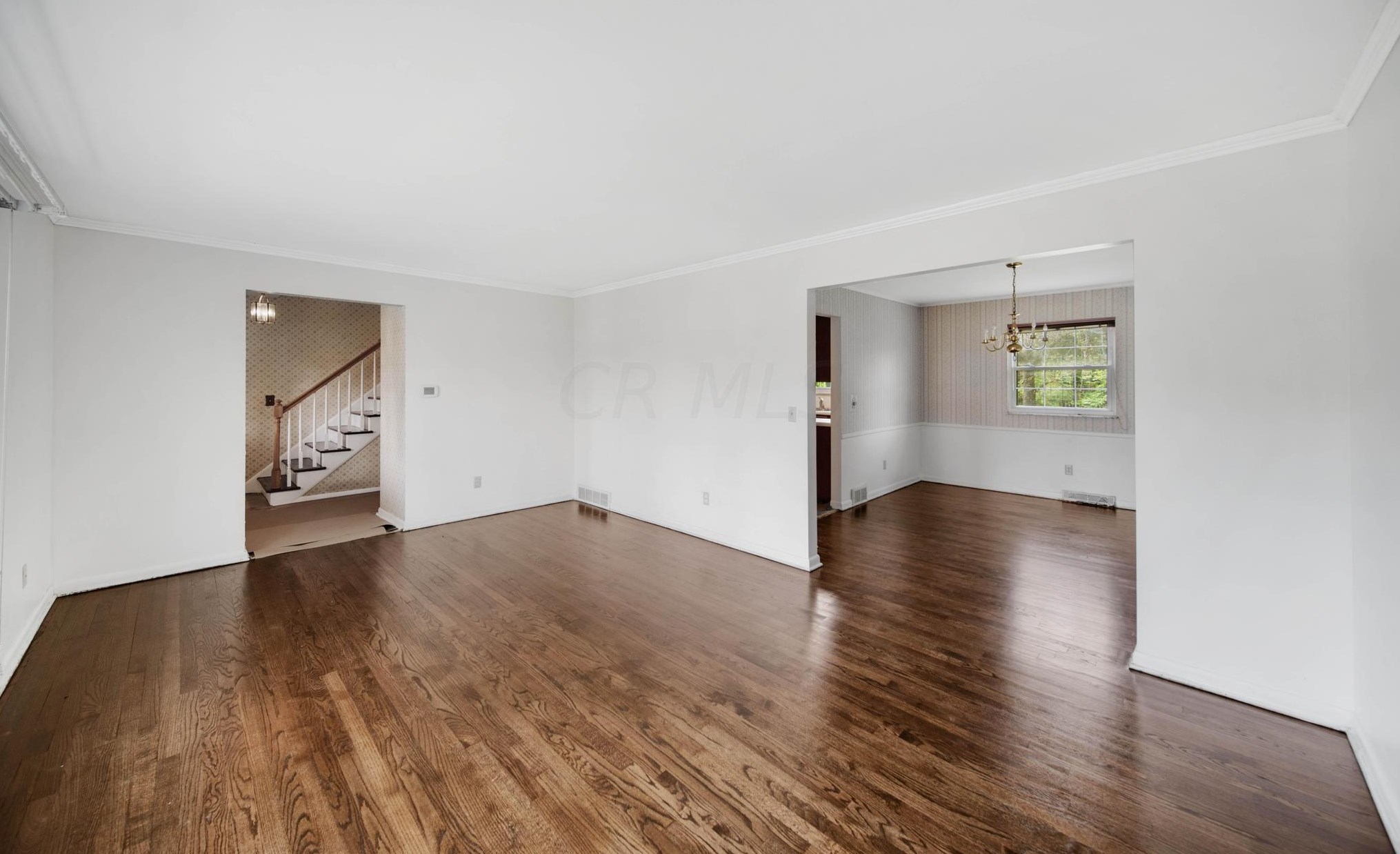 1344 Candlewood Dr, Columbus, OH 43235-1620