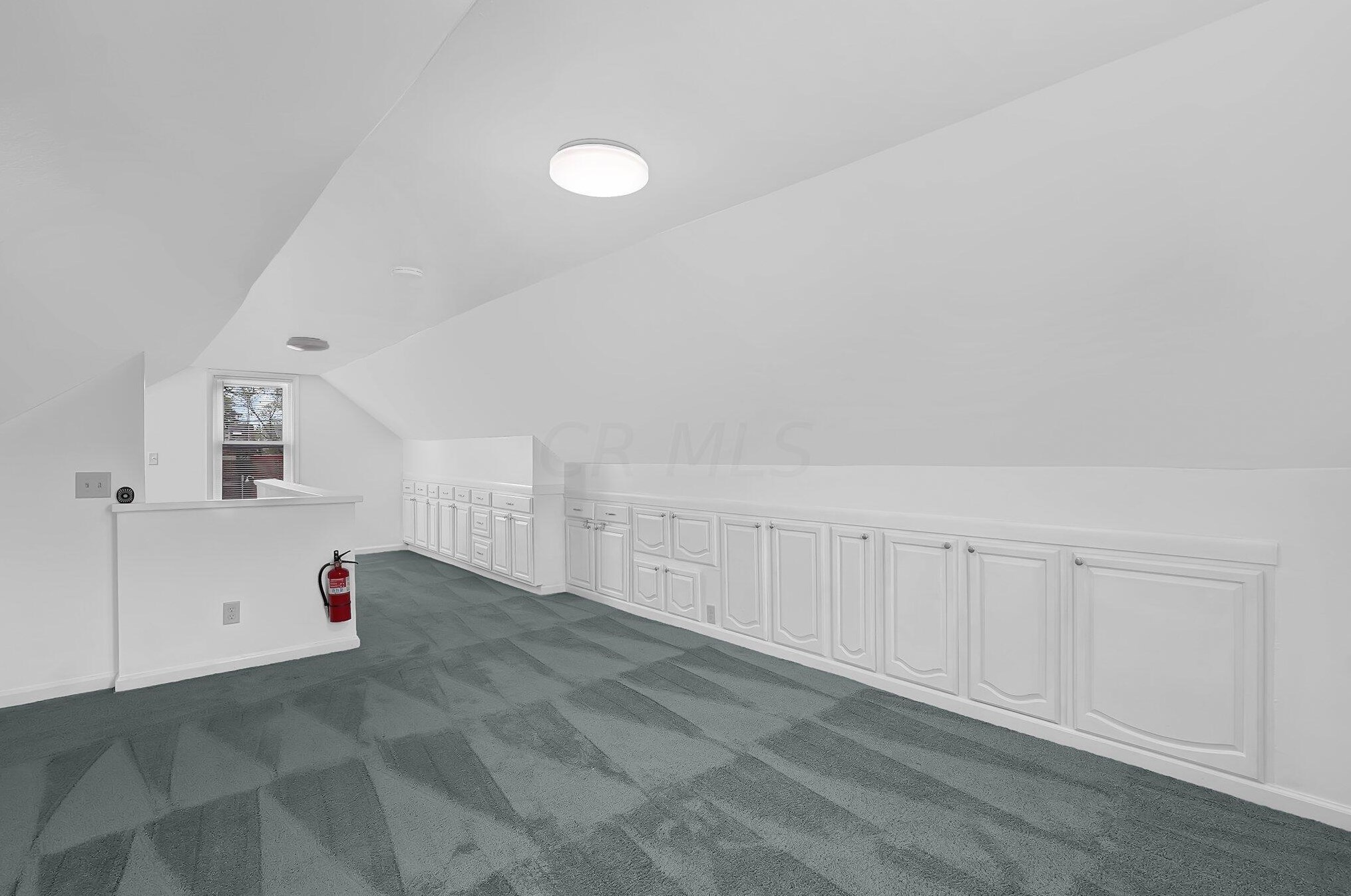 720 Hampton Rd, Columbus OH  43213-2730 exterior