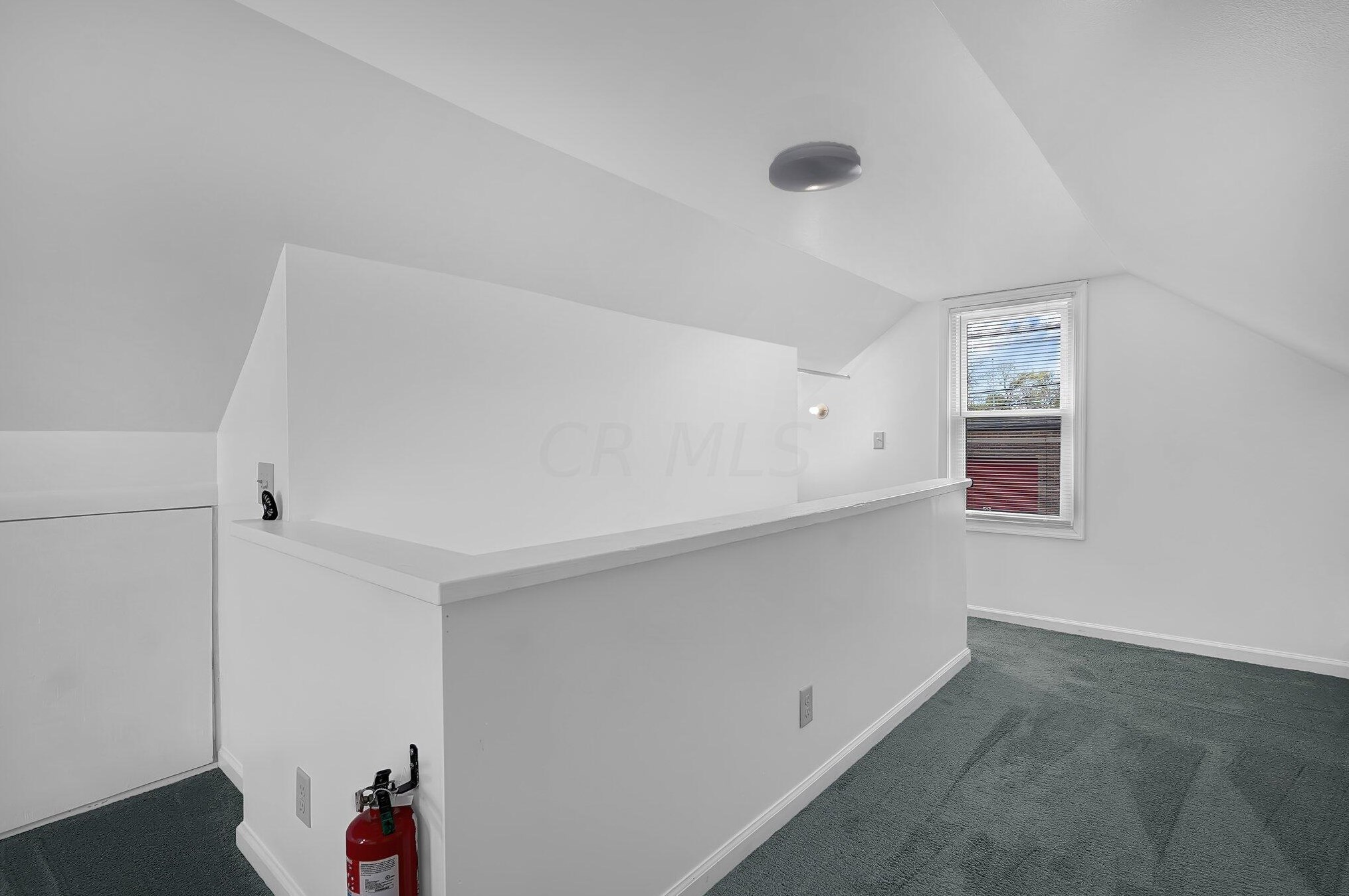 720 Hampton Rd, Columbus OH  43213-2730 exterior