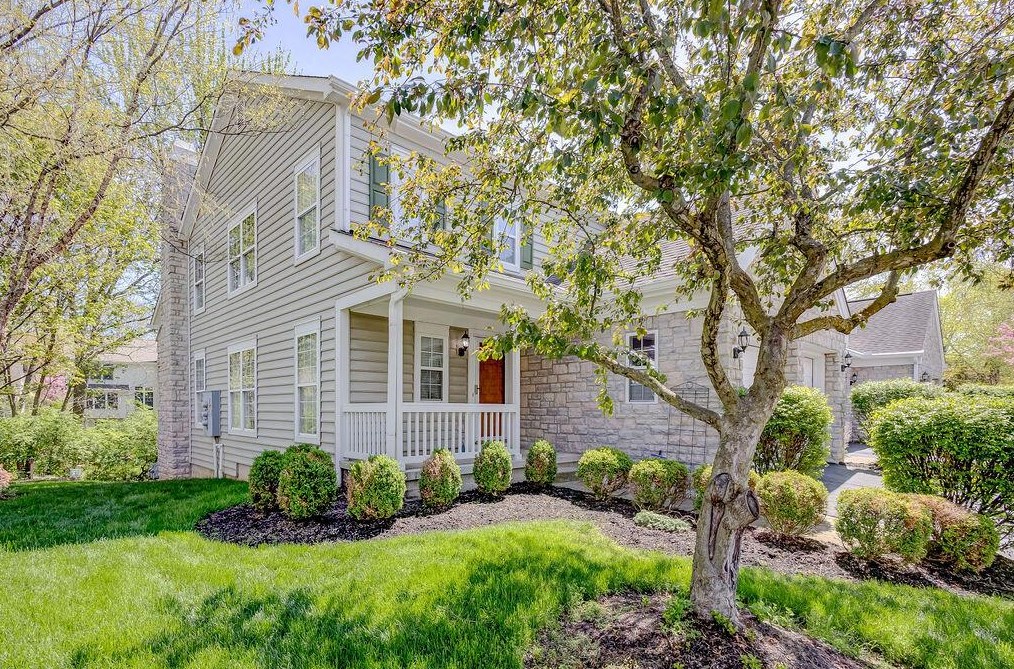 452 Crossings Dr, Westerville, OH 43082