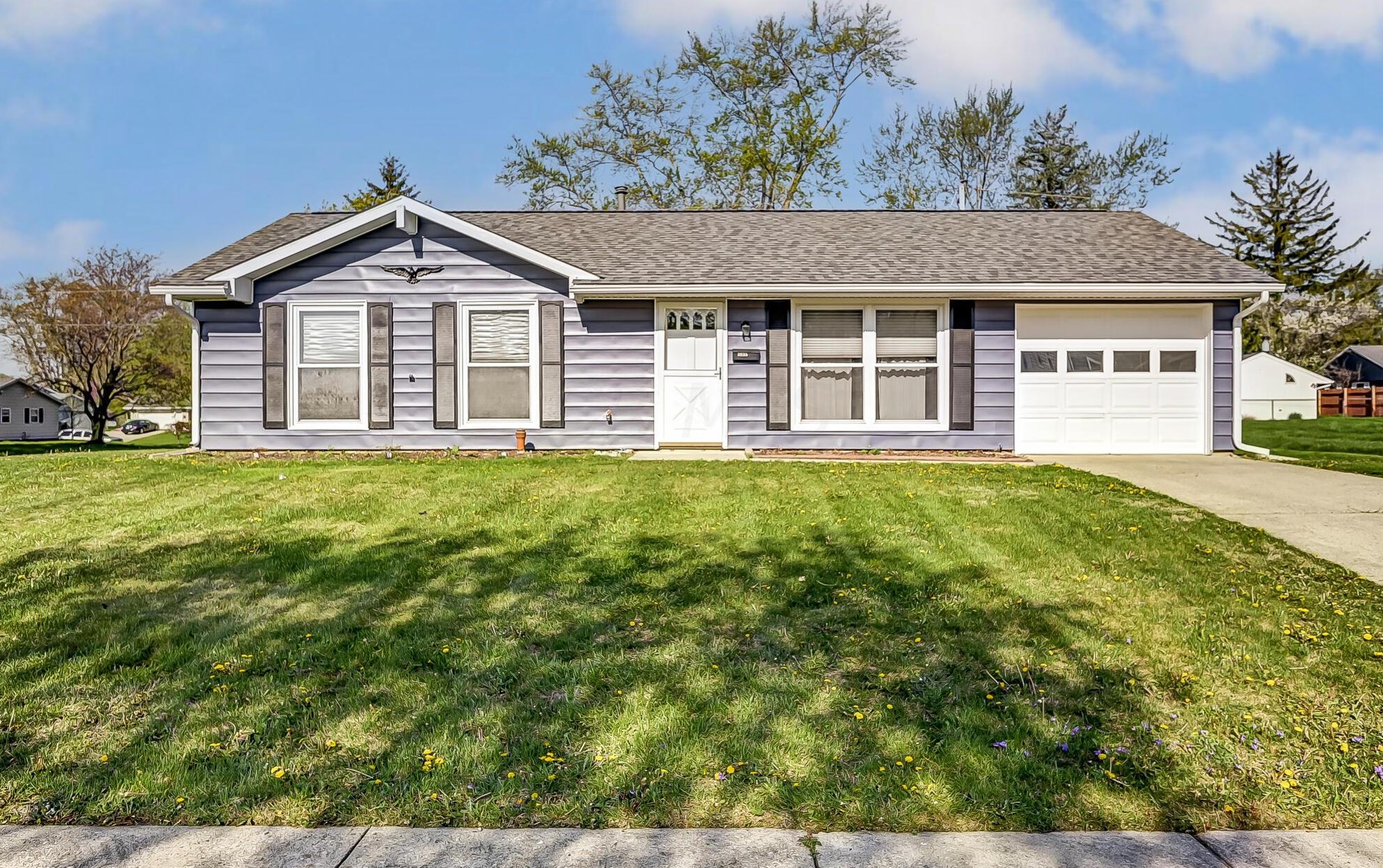 3035 Nantucket St, Springfield OH  45503-1615 exterior