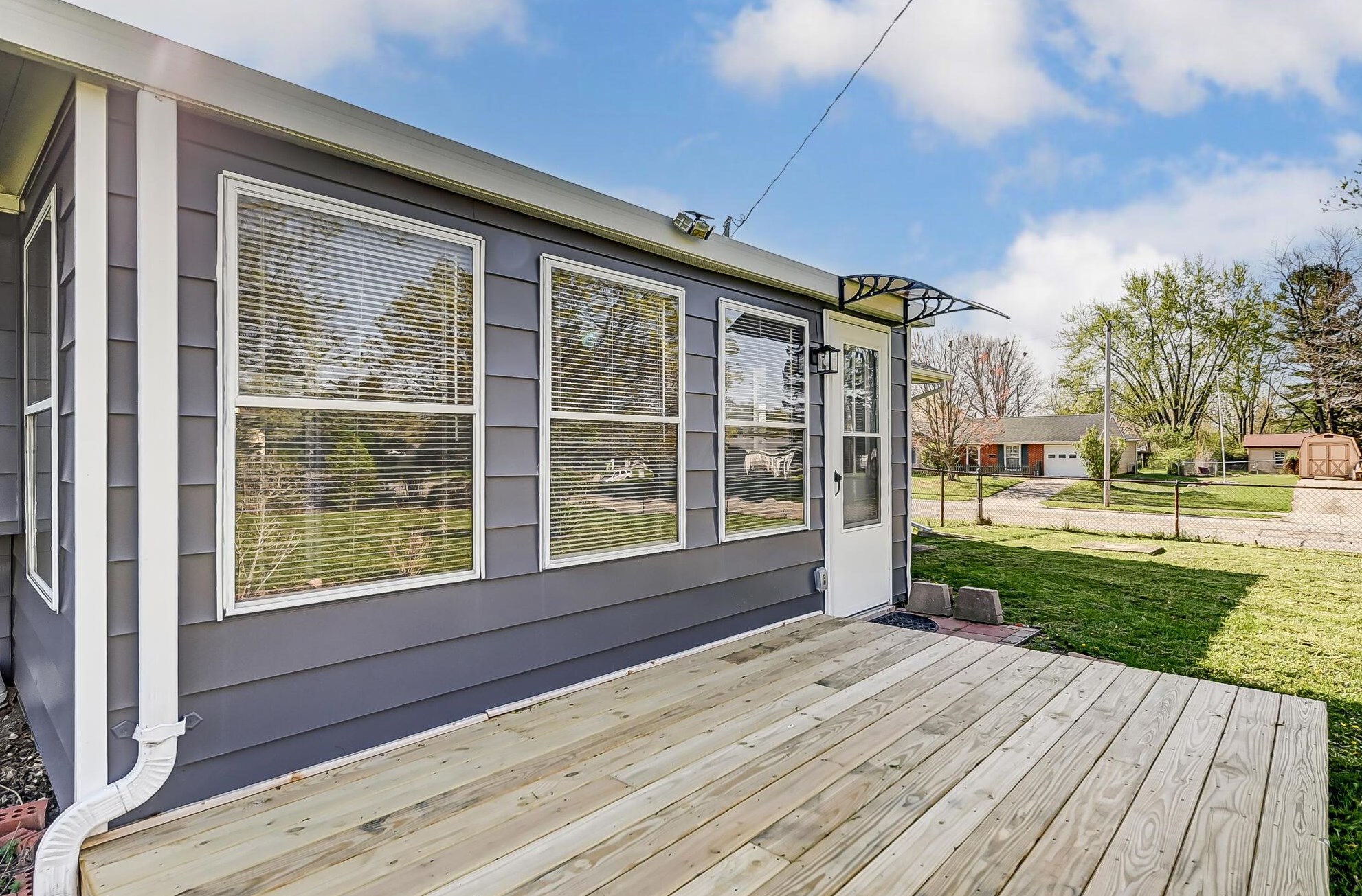 3035 Nantucket St, Springfield OH  45503-1615 exterior