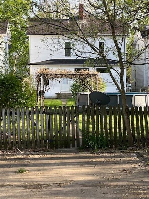 549 King St, Lancaster OH 43130-3112 exterior