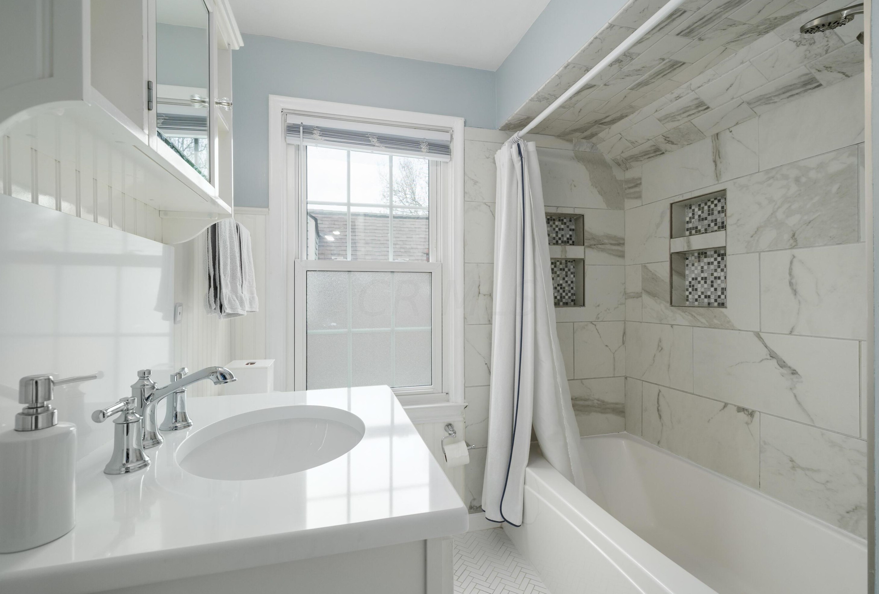 722 Chelsea Ave, Columbus OH  43209-2508 exterior