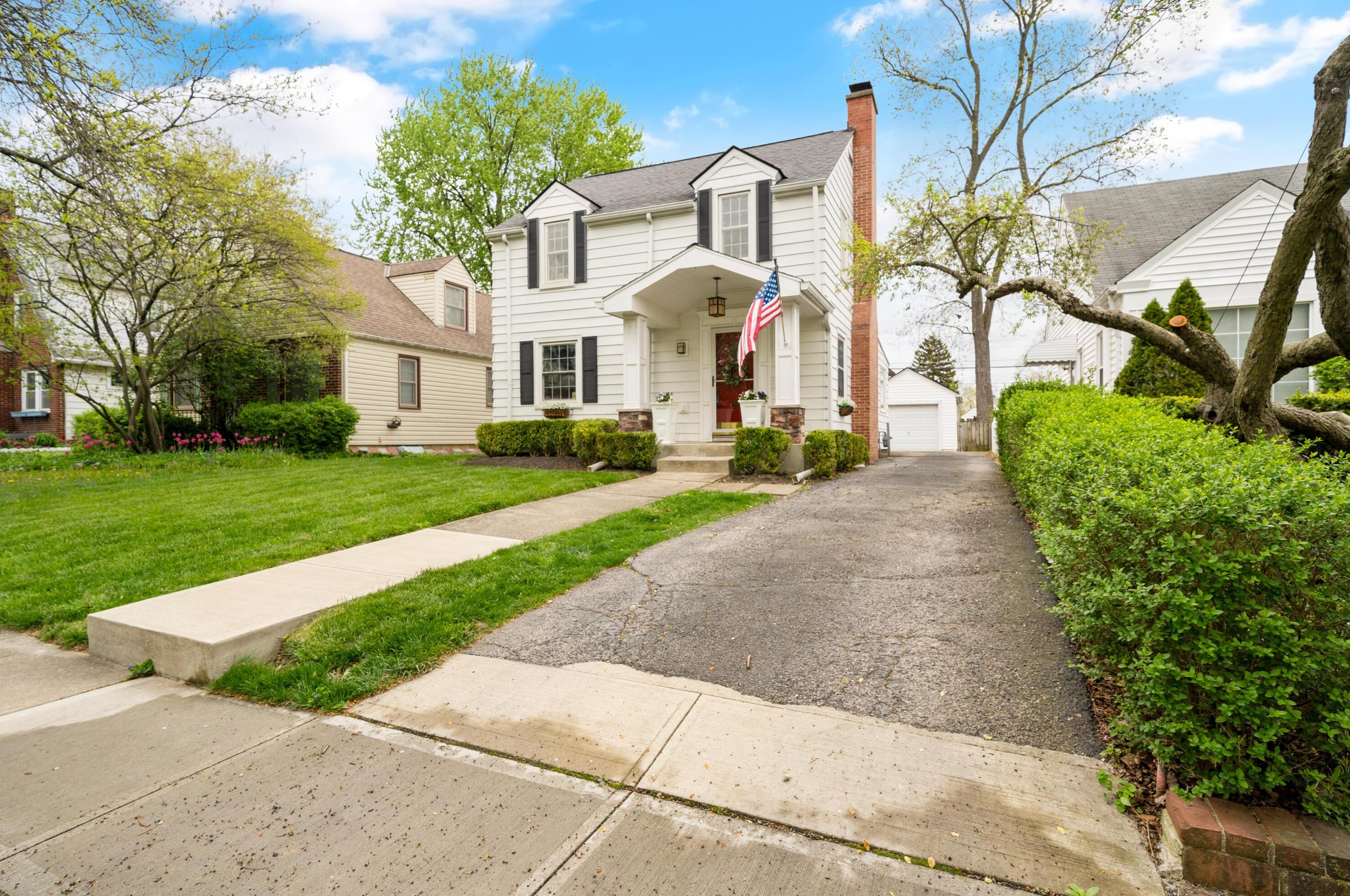 722 Chelsea Ave, Columbus OH  43209-2508 exterior