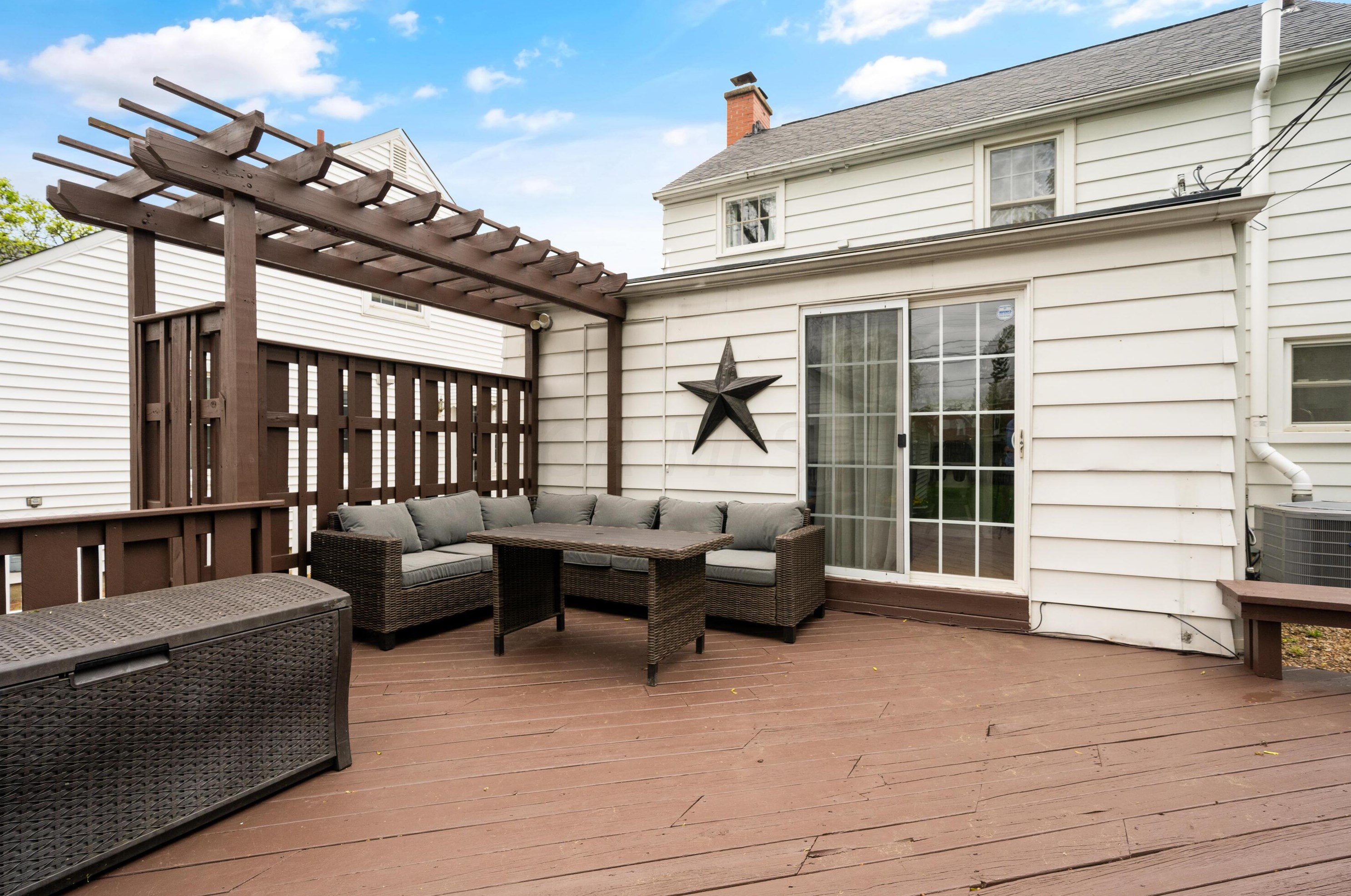 722 Chelsea Ave, Columbus OH  43209-2508 exterior