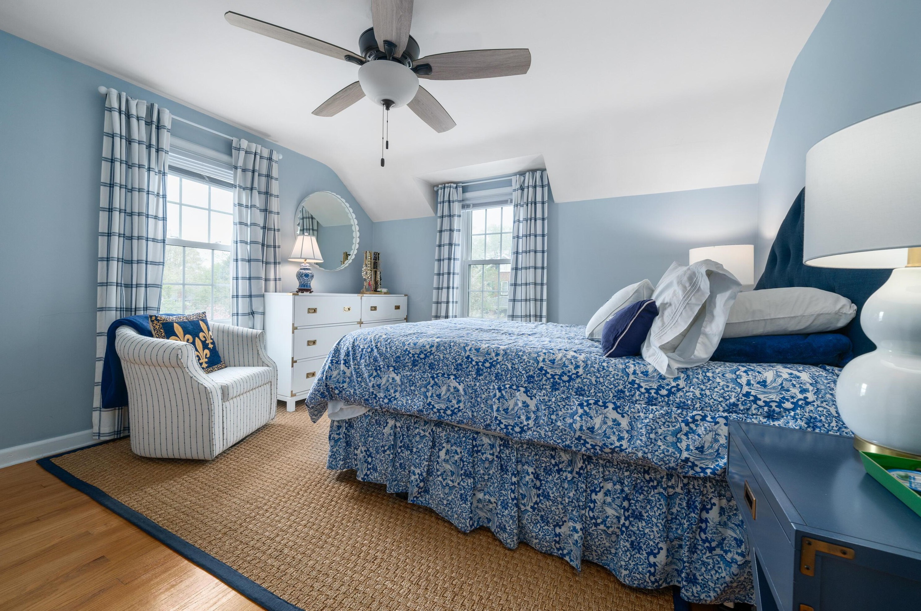 722 Chelsea Ave, Columbus OH  43209-2508 exterior