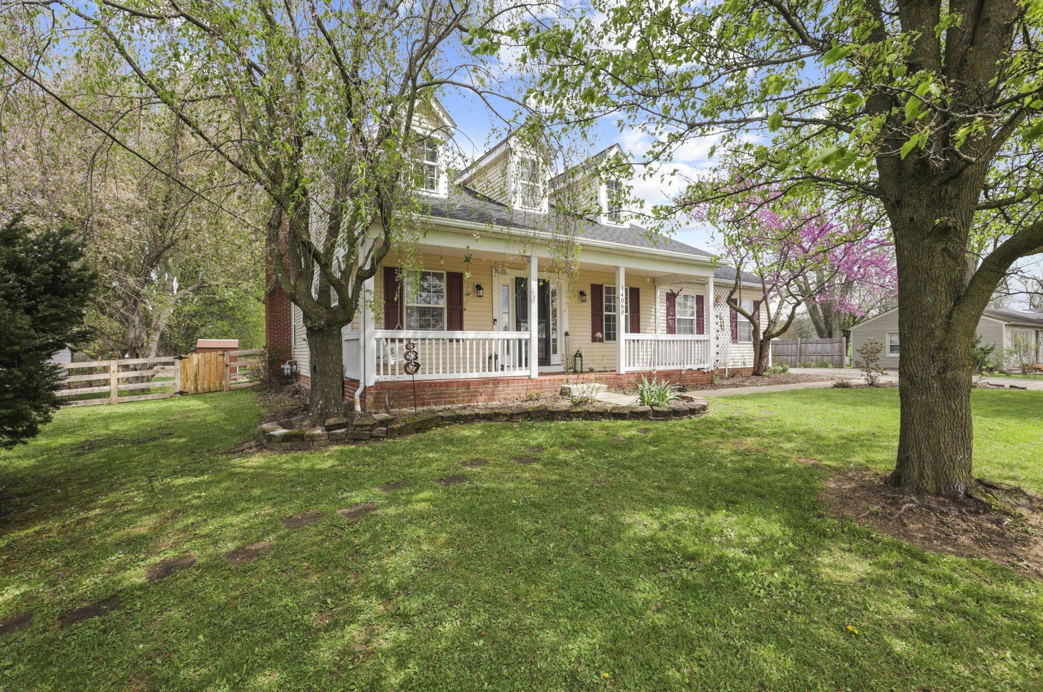 14060 Refugee Sw Rd, Pataskala, OH 43062