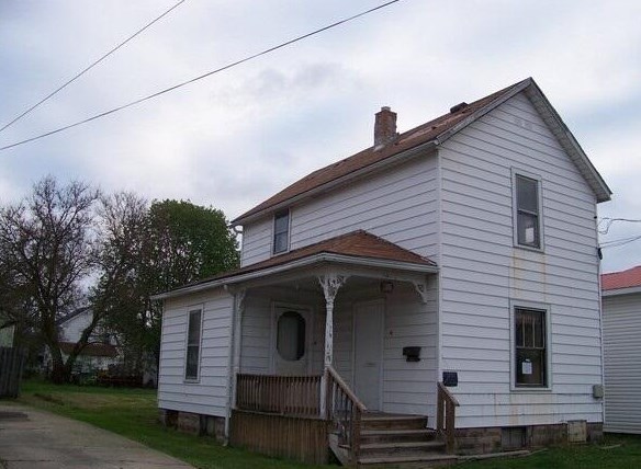 218 Patten St, Marion, OH 43302-2416