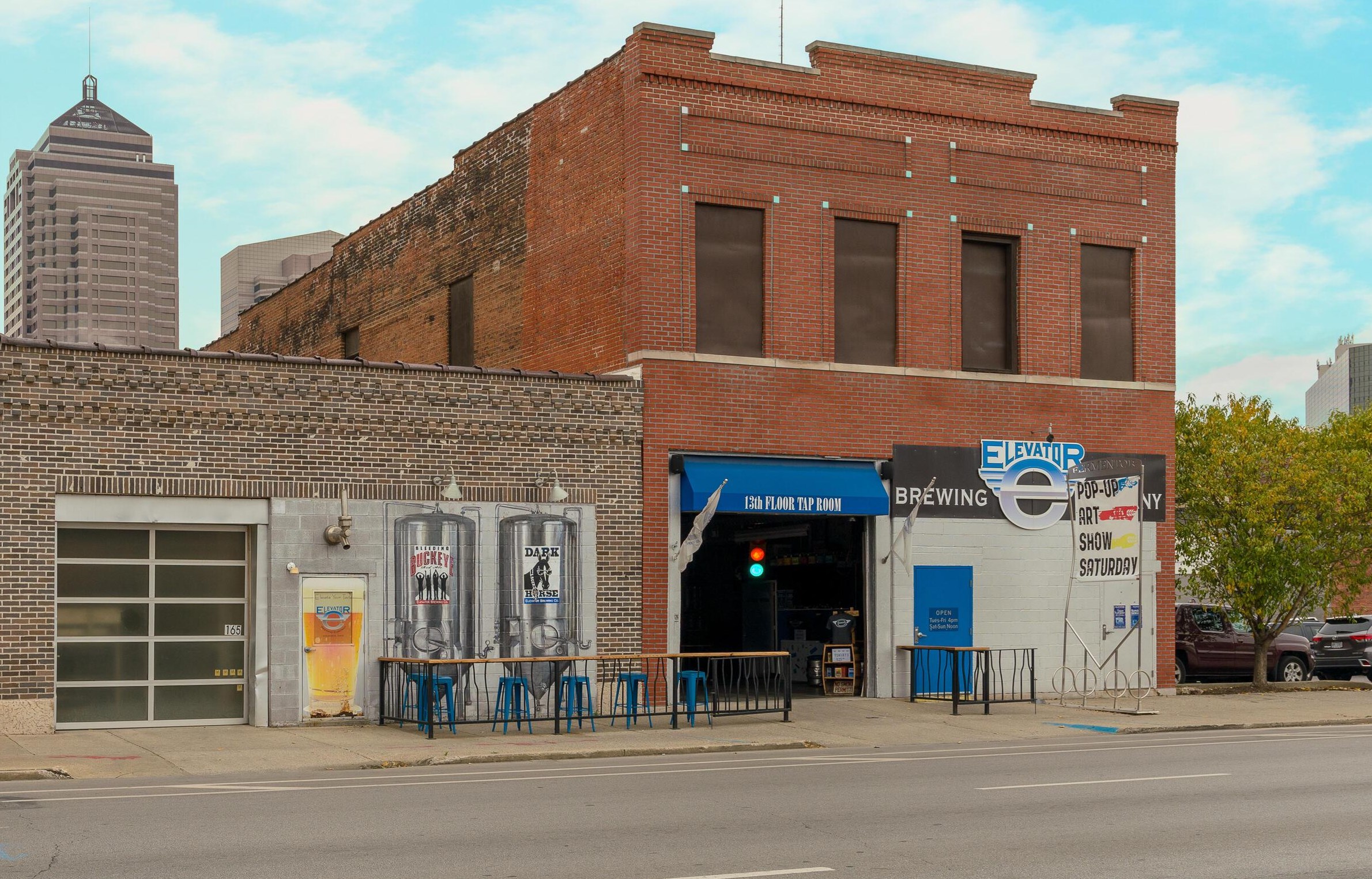 218 Gay St, Columbus OH 43215-3211 exterior