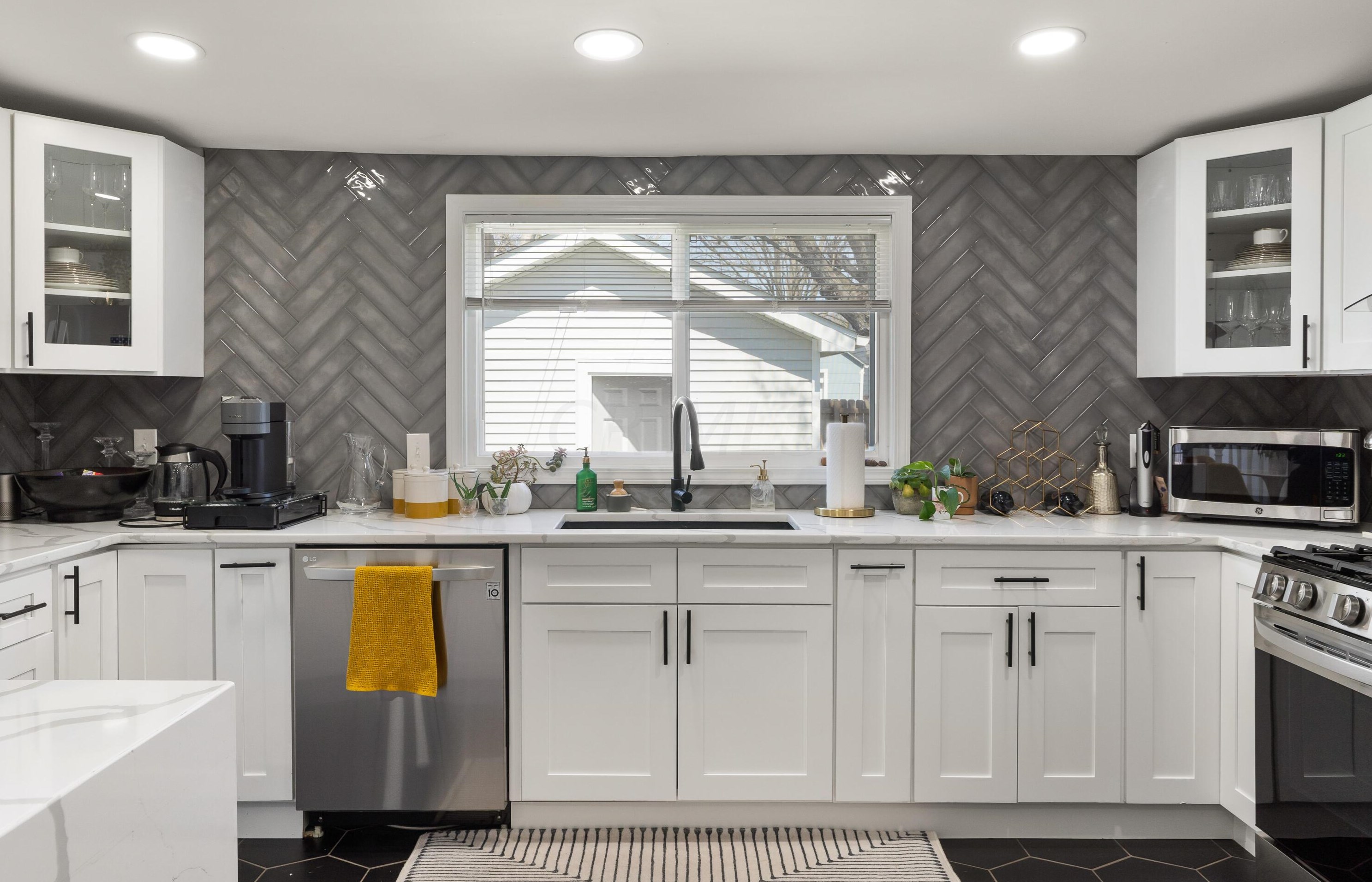 458 Beechwold Blvd, Columbus OH  43214-1802 exterior