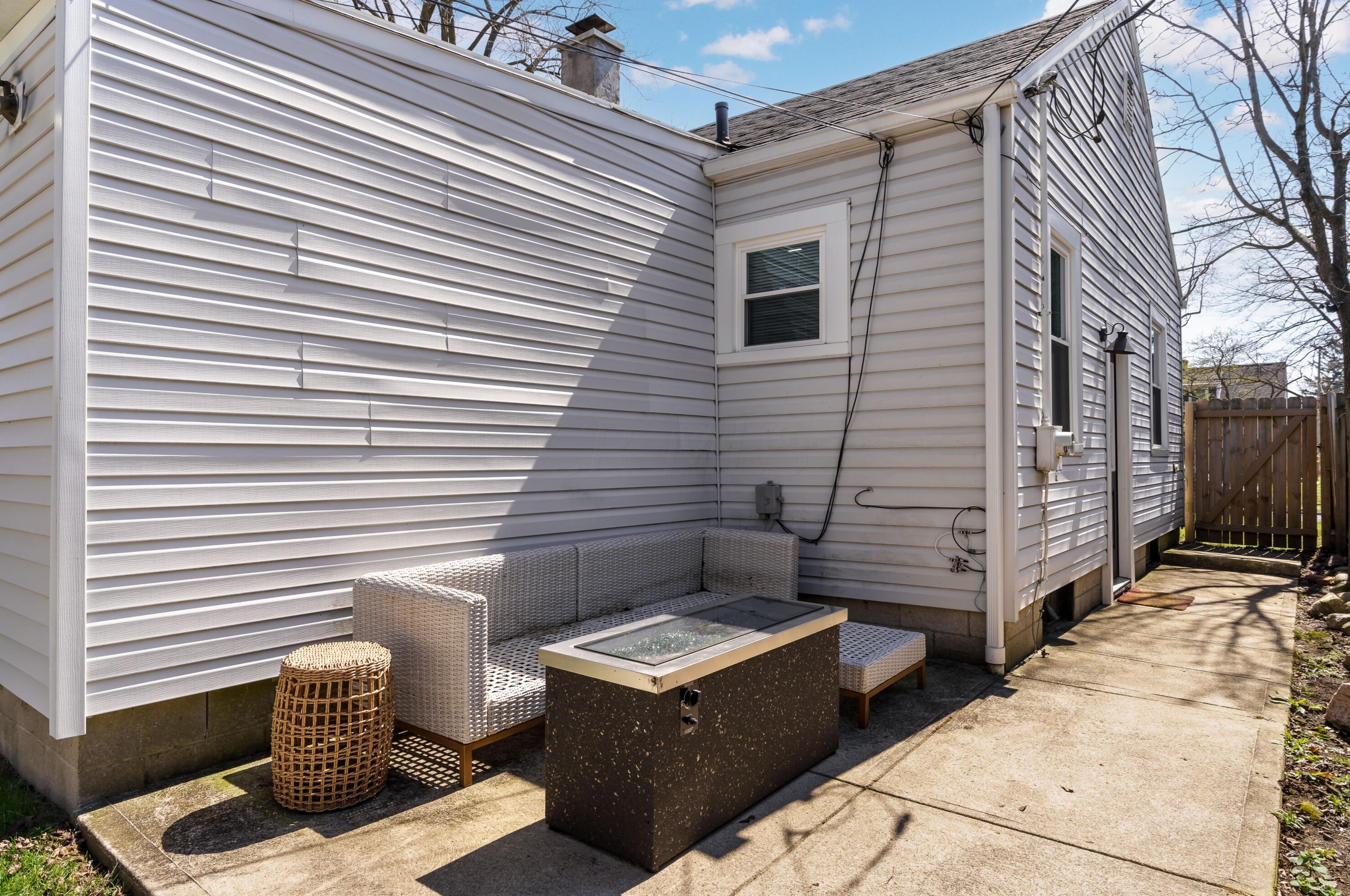 458 Beechwold Blvd, Columbus OH  43214-1802 exterior