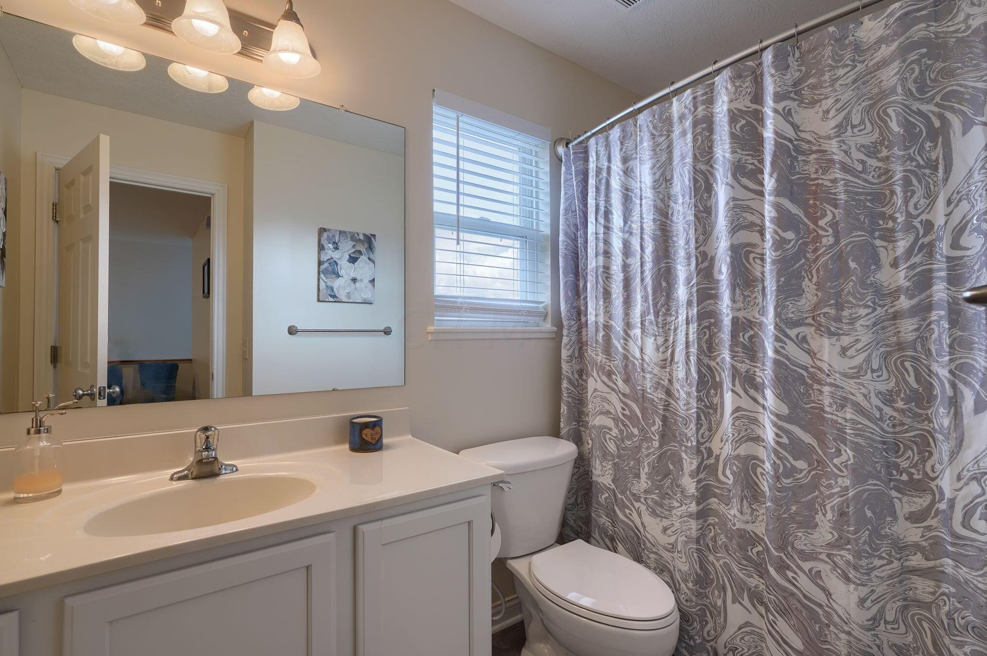 6771 Bigerton Bnd, Cnl Wnchstr OH  43110-1263 exterior