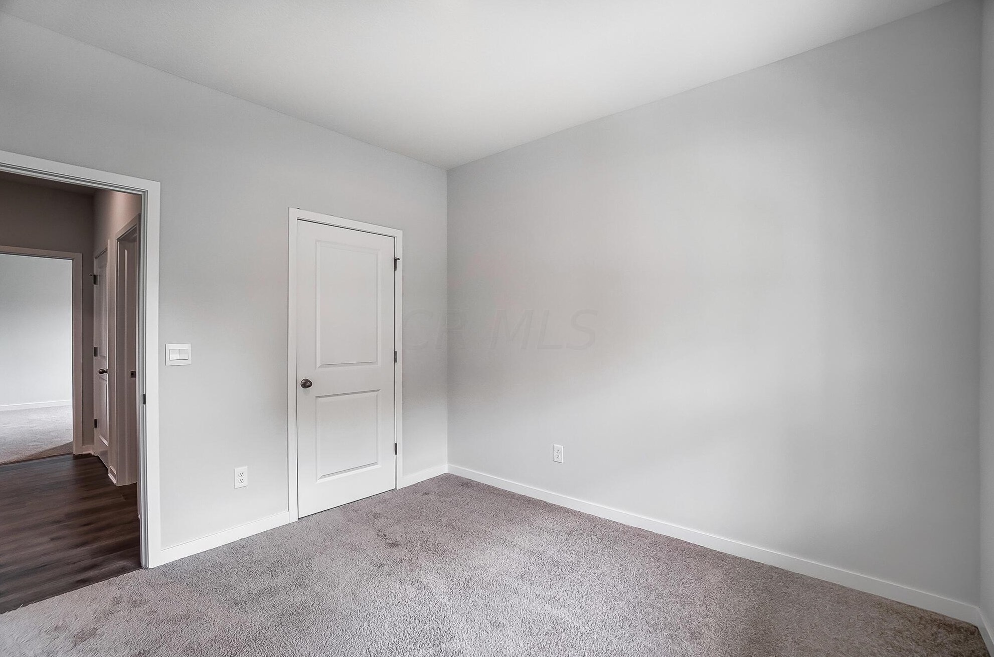 1540 Alton Darby Creek Rd, Columbus OH 43228-9708 exterior