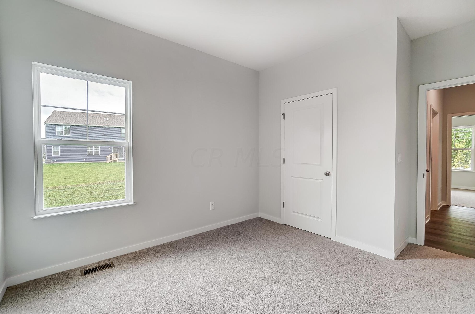 1540 Alton Darby Creek Rd, Columbus OH 43228-9708 exterior