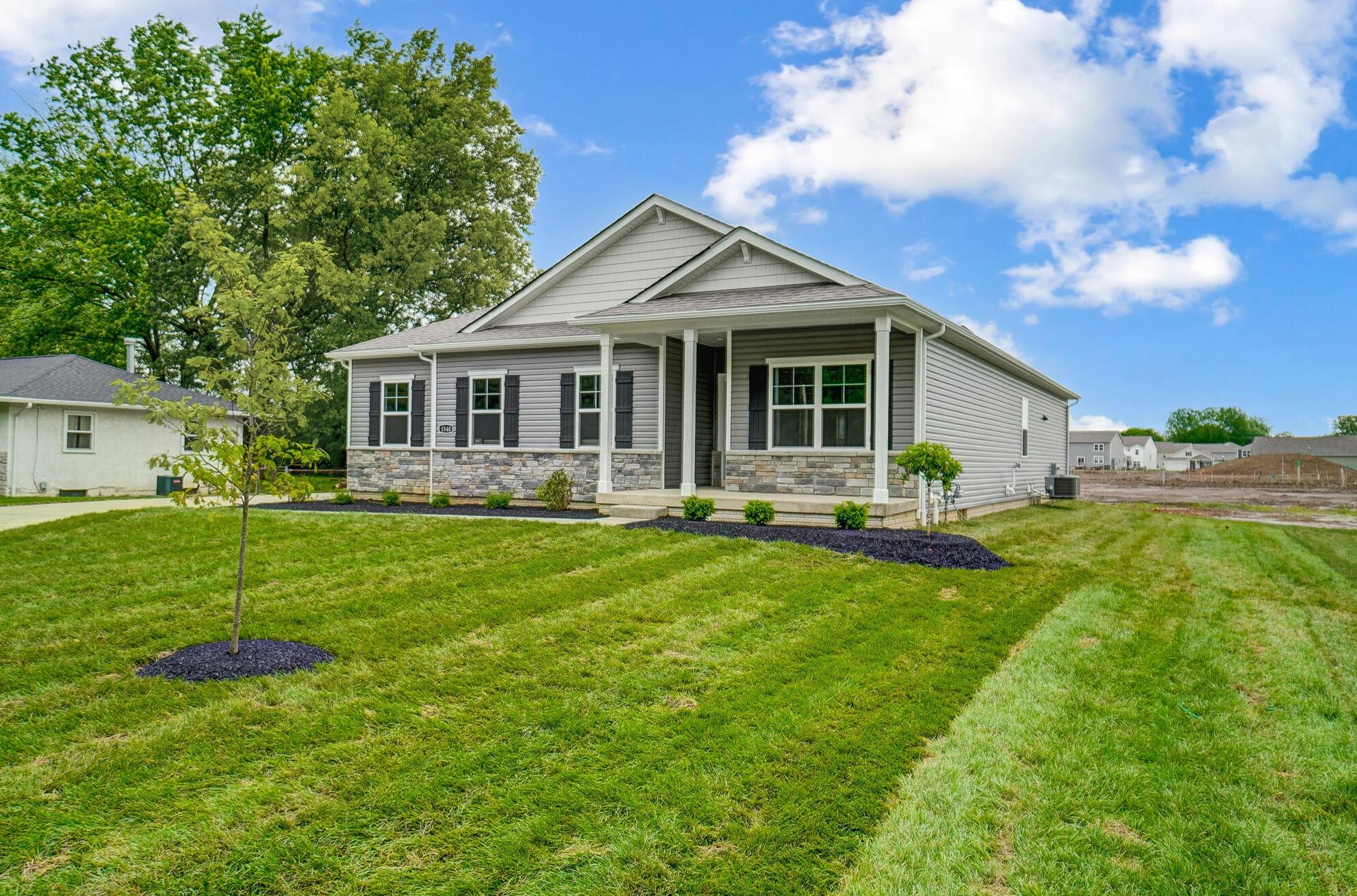 1540 Alton Darby Creek Rd, Columbus OH 43228-9708 exterior