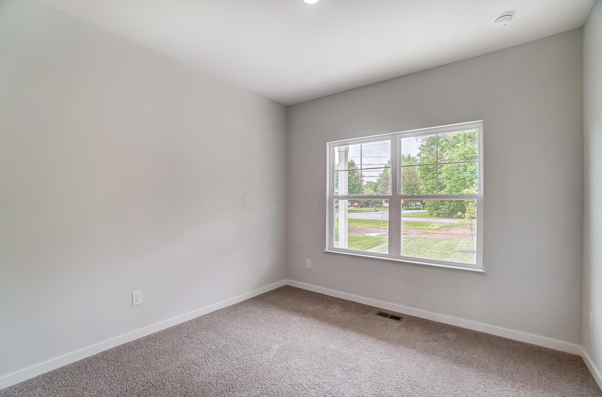 1540 Alton Darby Creek Rd, Columbus OH 43228-9708 exterior