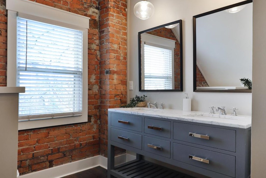 169 Miami Ave, Columbus OH 43203-1867 exterior