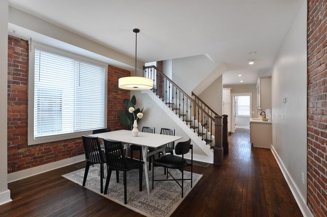 169 Miami Ave, Columbus OH 43203-1867 exterior