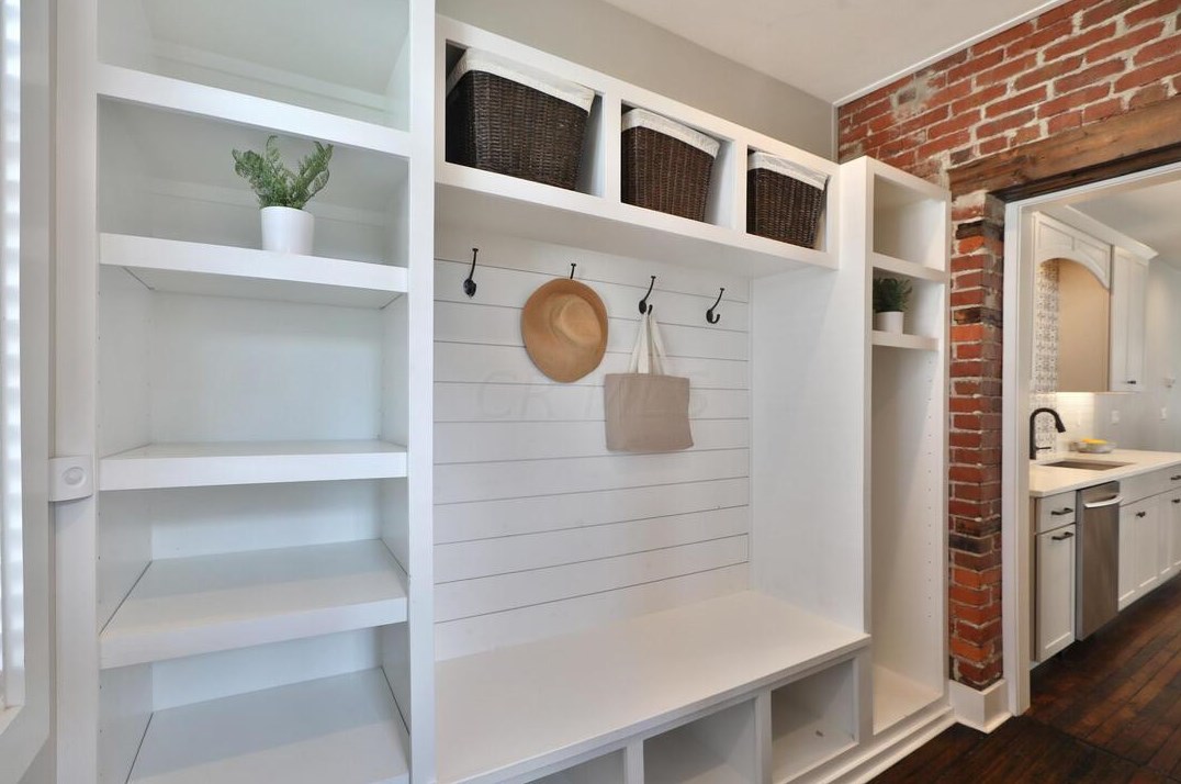 169 Miami Ave, Columbus OH 43203-1867 exterior