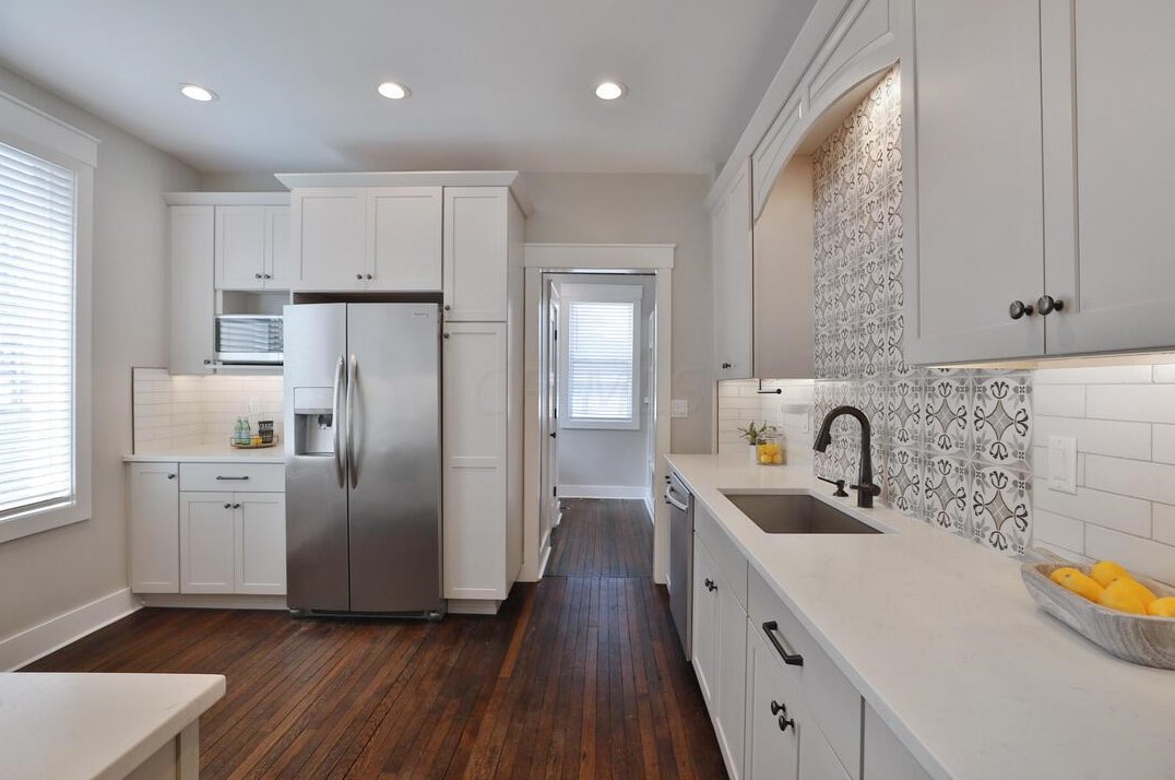 169 Miami Ave, Columbus OH 43203-1867 exterior