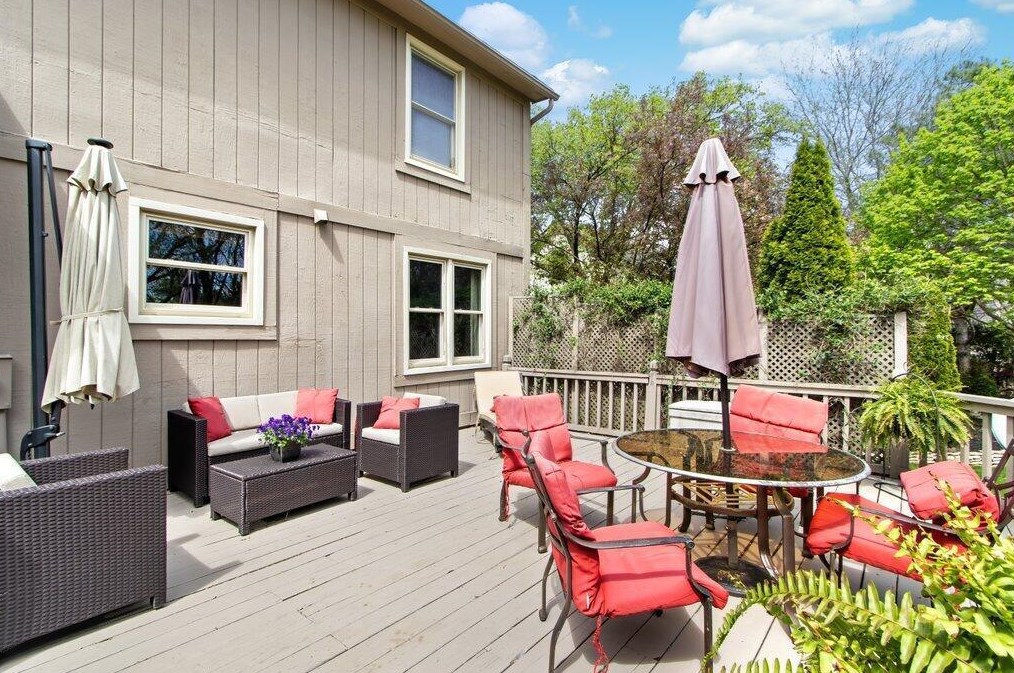 5349 Aryshire Dr, Dublin OH  43017-9424 exterior