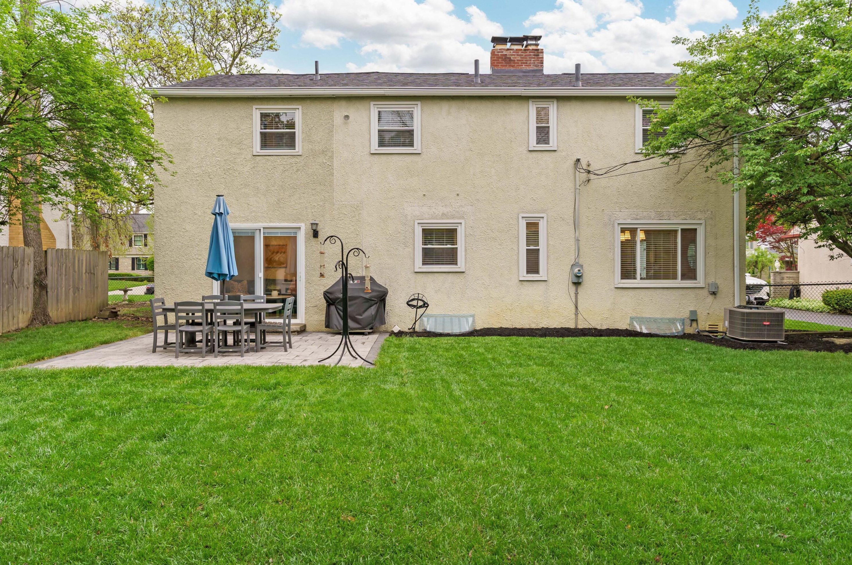 2651 Brandon Rd, Columbus OH 43221-3336 exterior