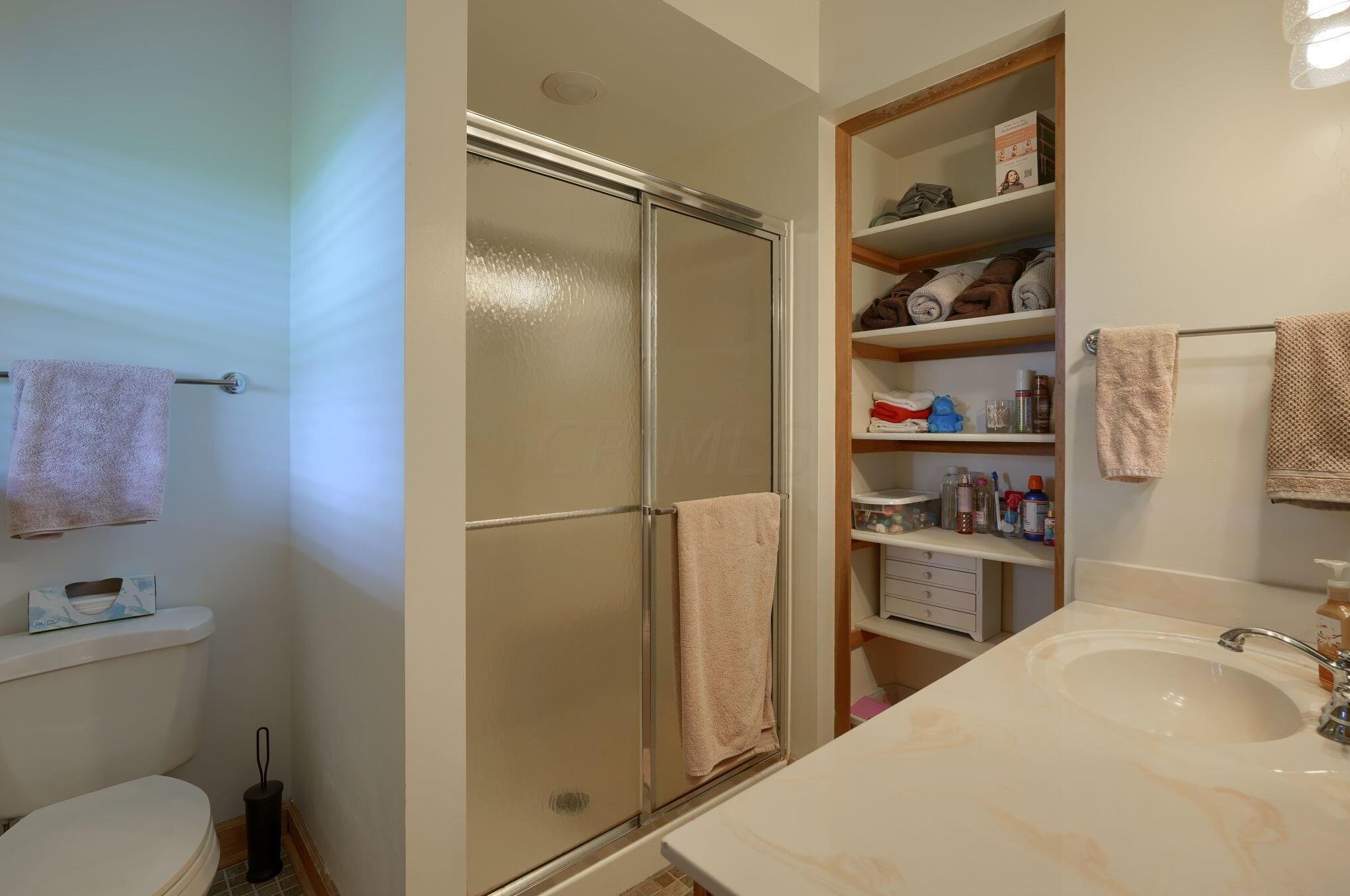 1887 Glenhurst Dr, Lancaster OH 43130-7951 exterior